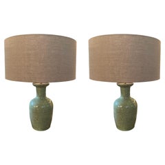Paire de lampes en forme de bouteille à l'émail craquelé céladon, Chine, Contemporain