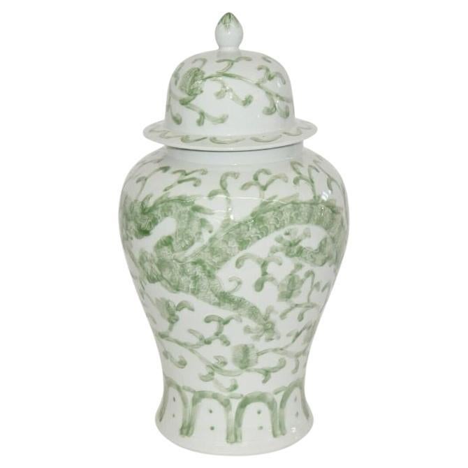 Celadon Dragon Lotus Tempel Jar