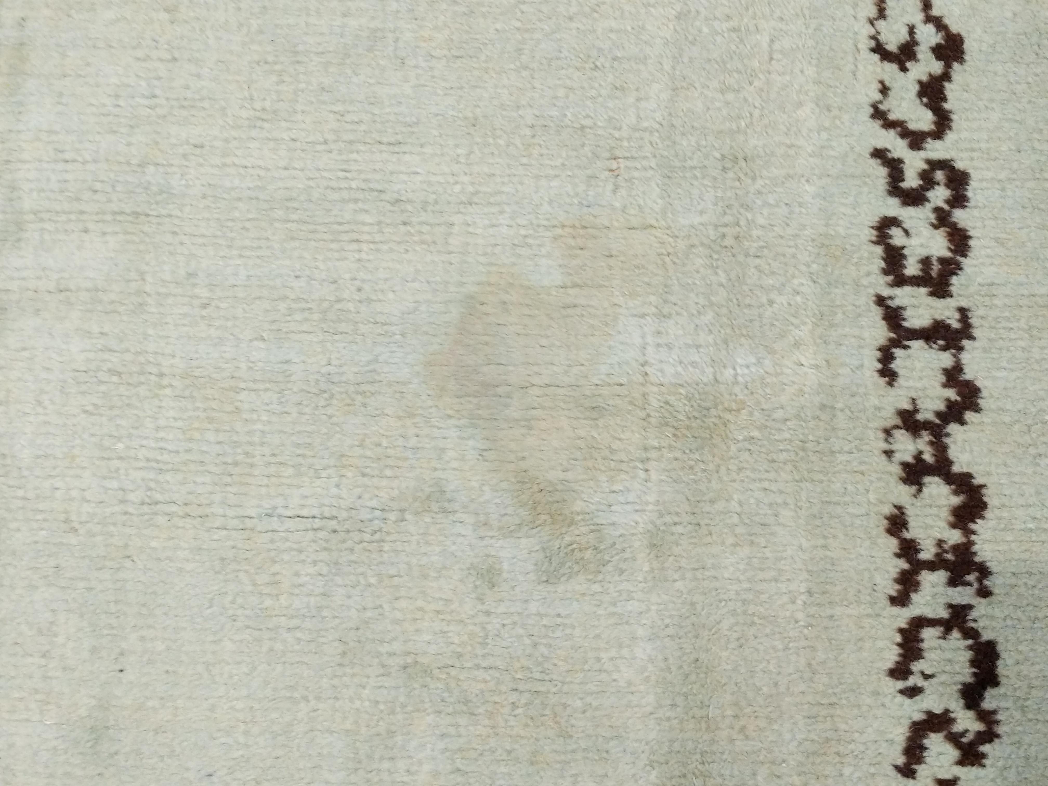 Alfombra Minimalista Art Decó Francesa Verde Celadón mediados del siglo XX en venta