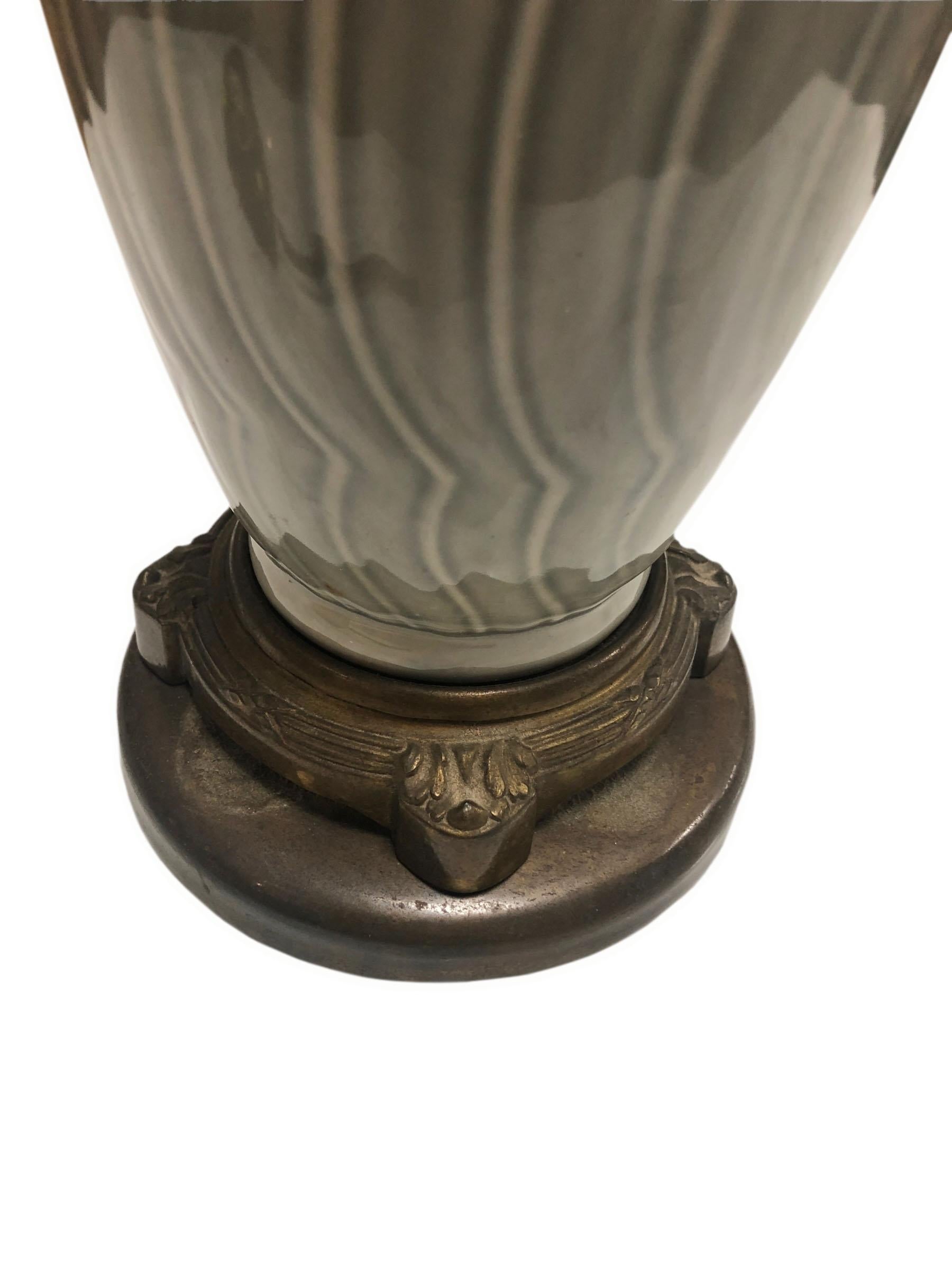 Celadon Lamp In Good Condition For Sale In Tampa, FL