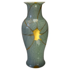 Vase Meiping en céladon avec Kintsugi, fin du 19e siècle
