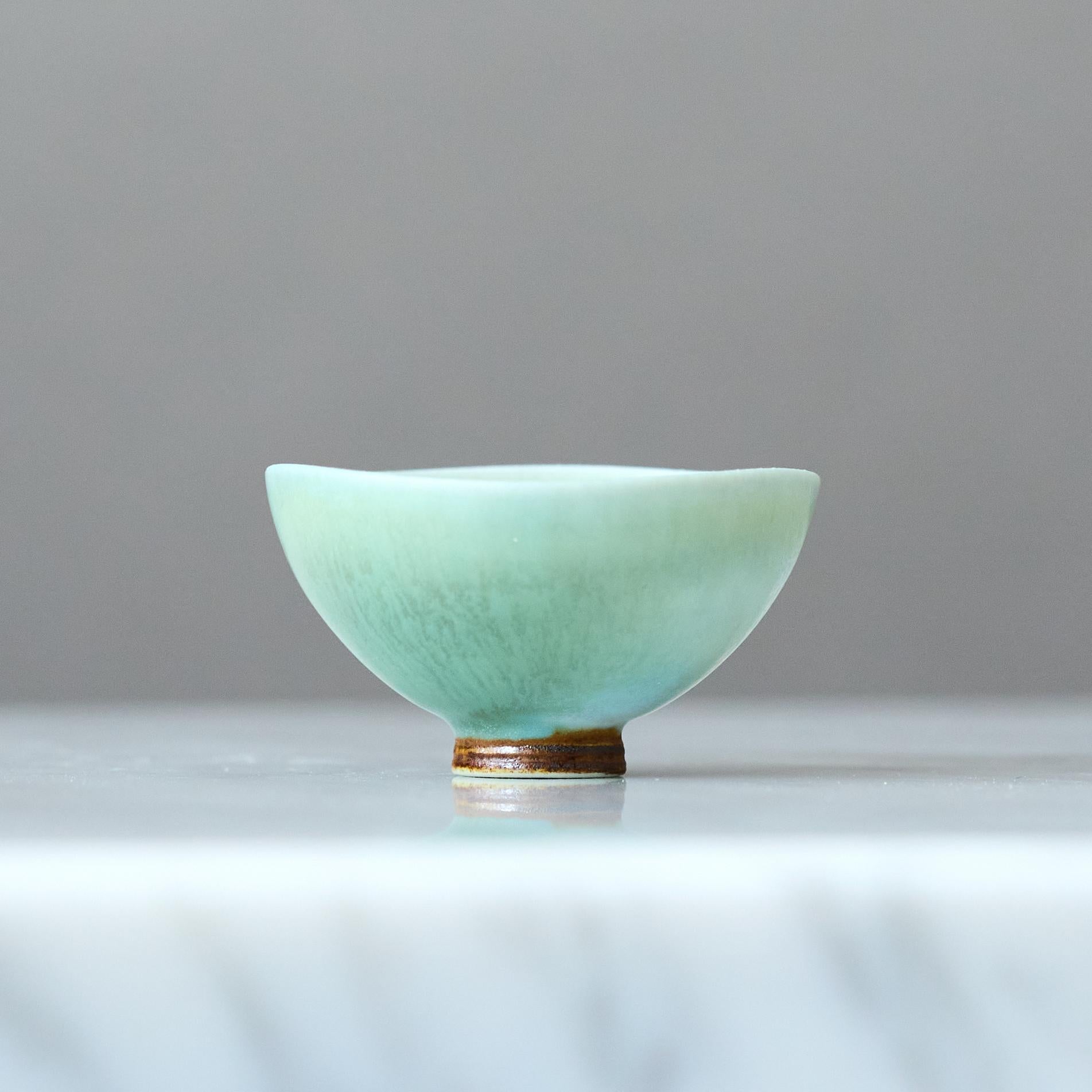 Glazed Celadon Stoneware Miniature Bowl by Berndt Friberg. Gustavsberg, Sweden, 1960s For Sale