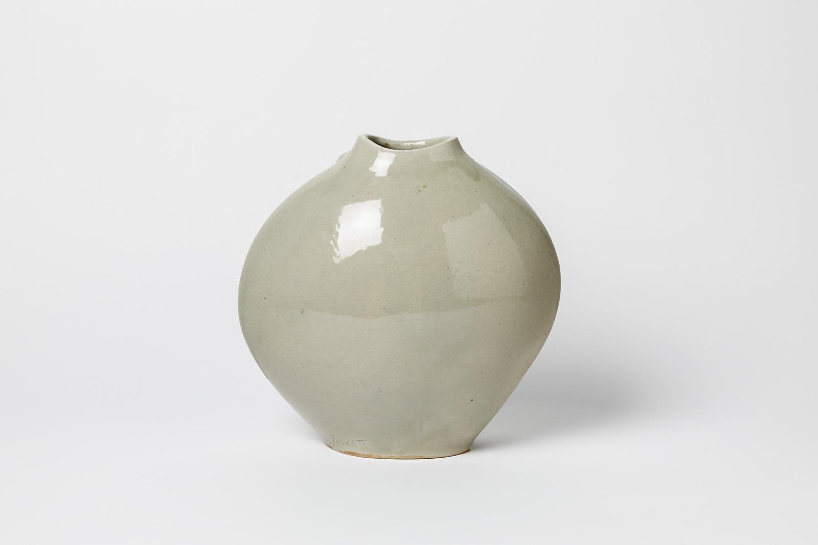 Vase en céramique céladon et porcelaine abstraite du XXe siècle, par Askett French Design Excellent état - En vente à Neuilly-en- sancerre, FR