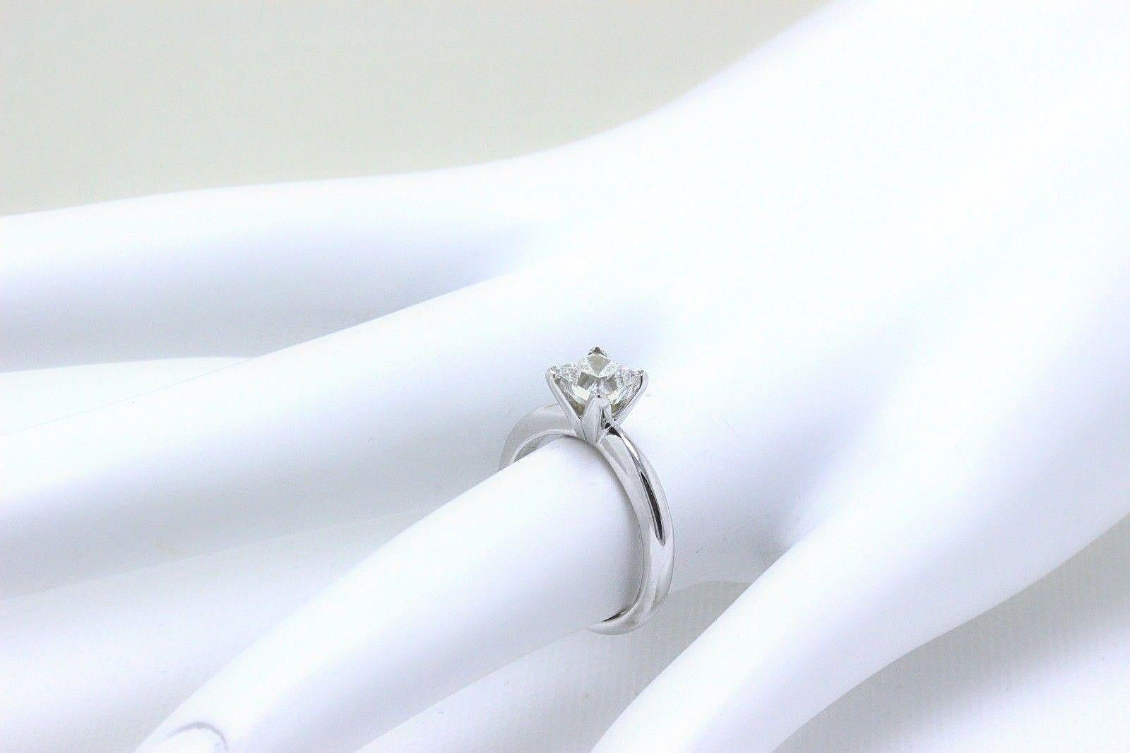 Celebration Diamond Engagement Ring Princess Cut 1.00 CT H VVS2 14KT White Gold For Sale 3