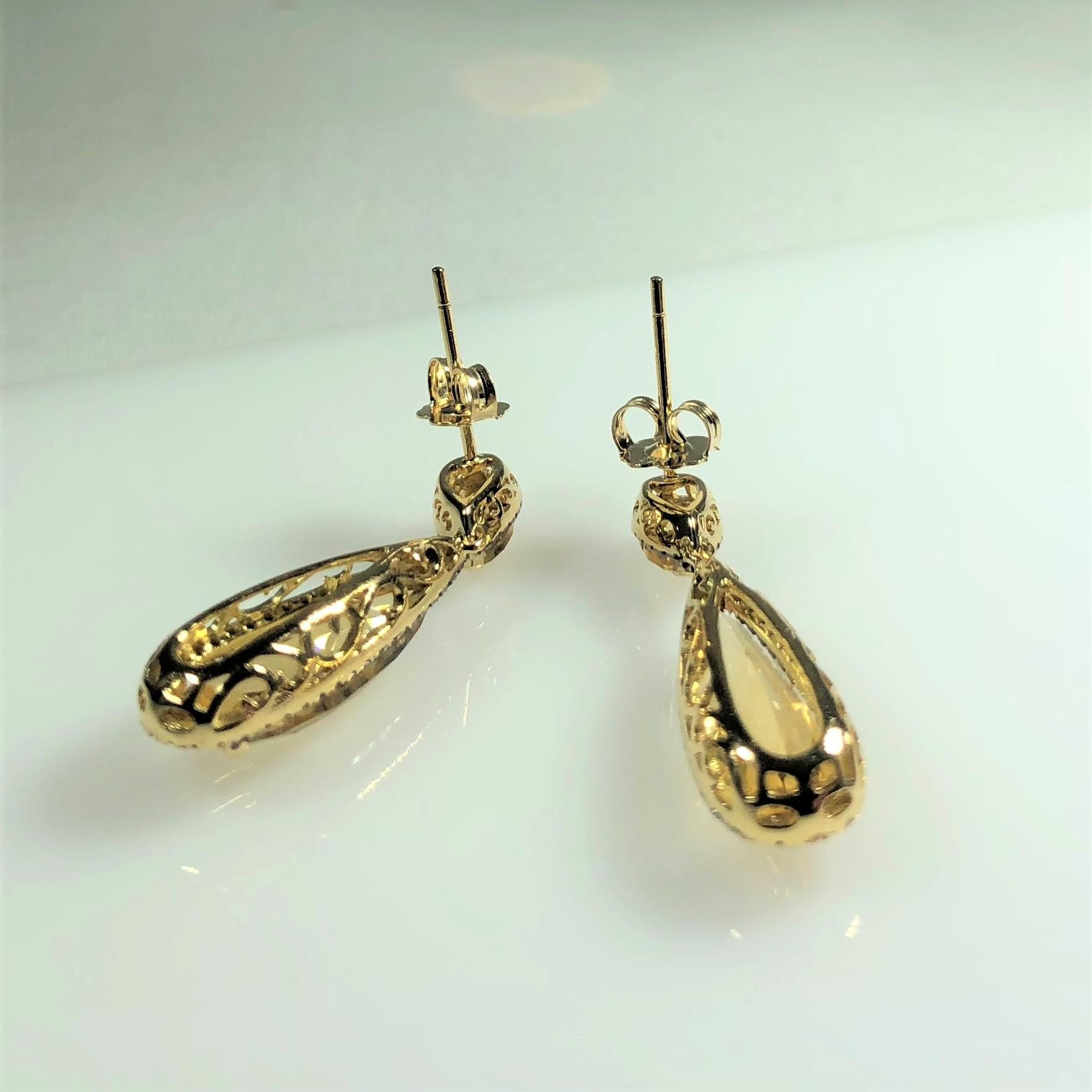 Celebrity 18 Karat Yellow Gold Cognac Diamond and Citrine Drop Earrings 3