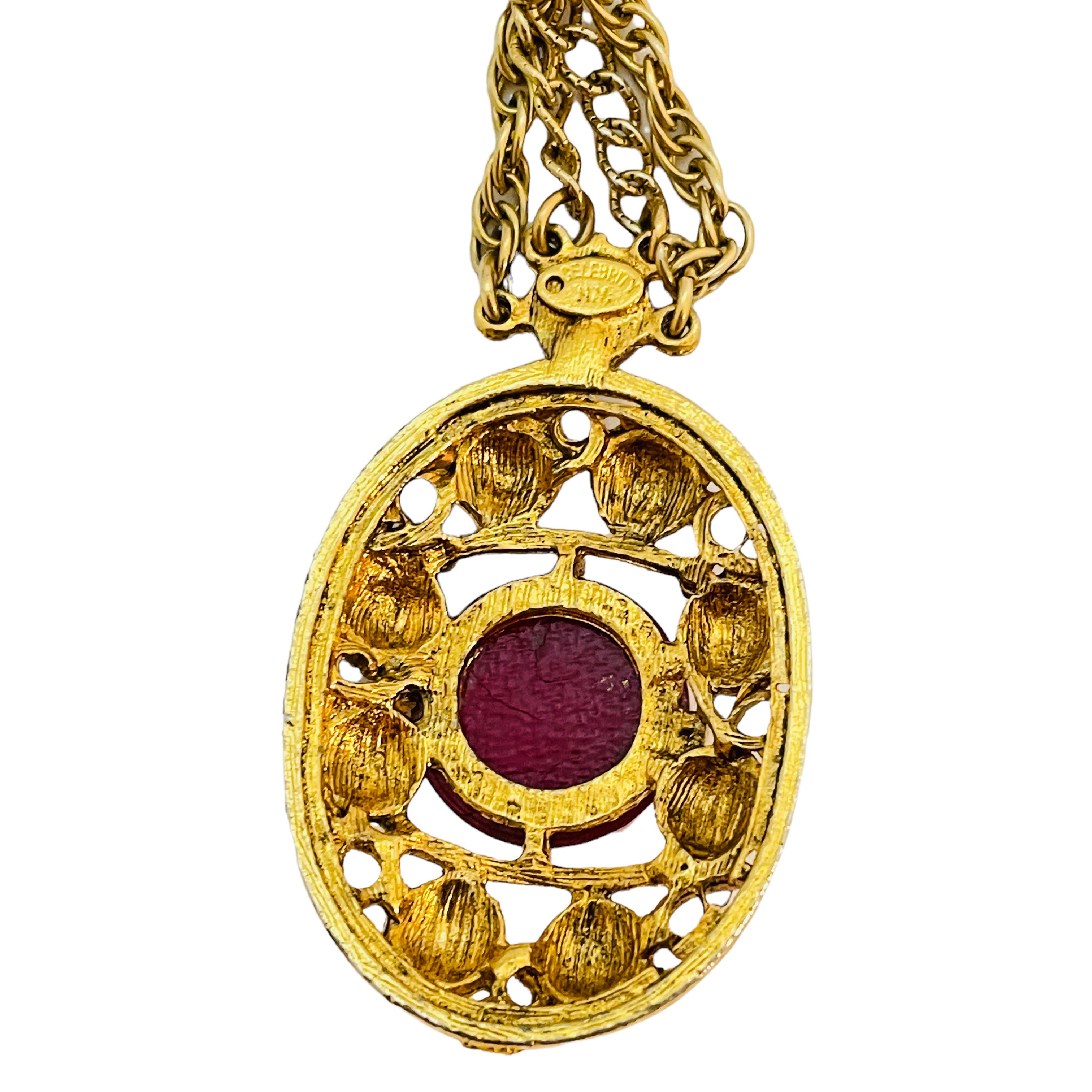 da uomo o donna Collana firmata CELEBRITY NY con smalto d'oro vintage e penzoloni in vendita