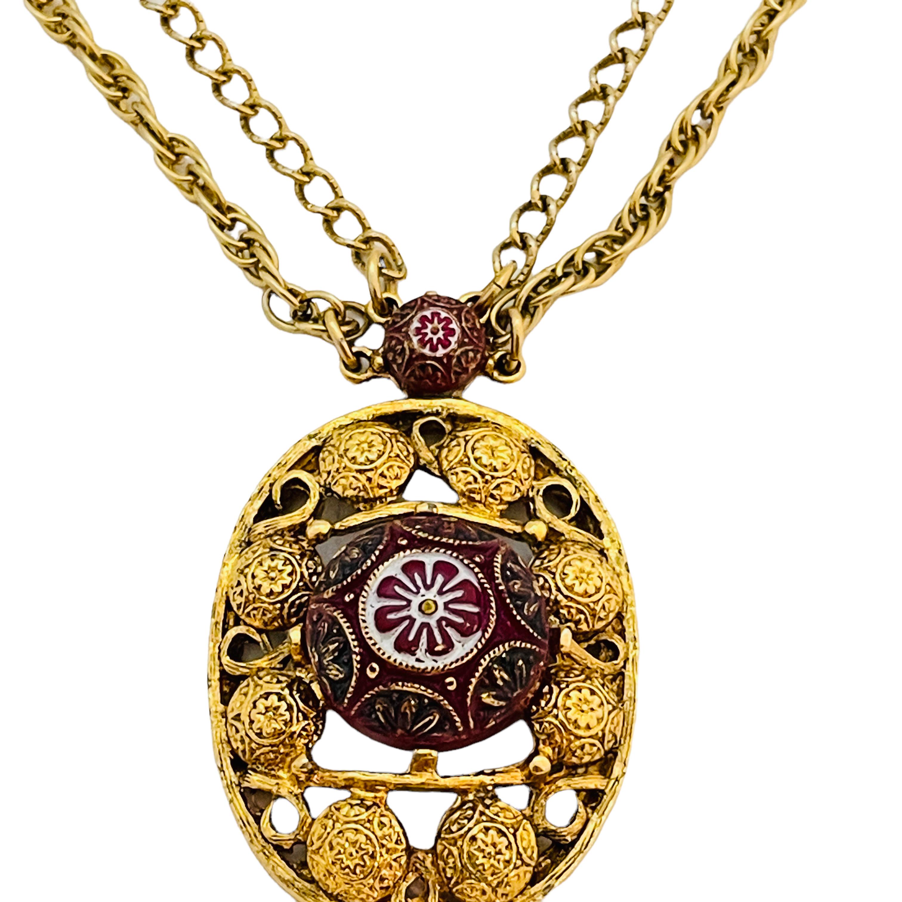 Collana firmata CELEBRITY NY con smalto d'oro vintage e penzoloni in vendita 3