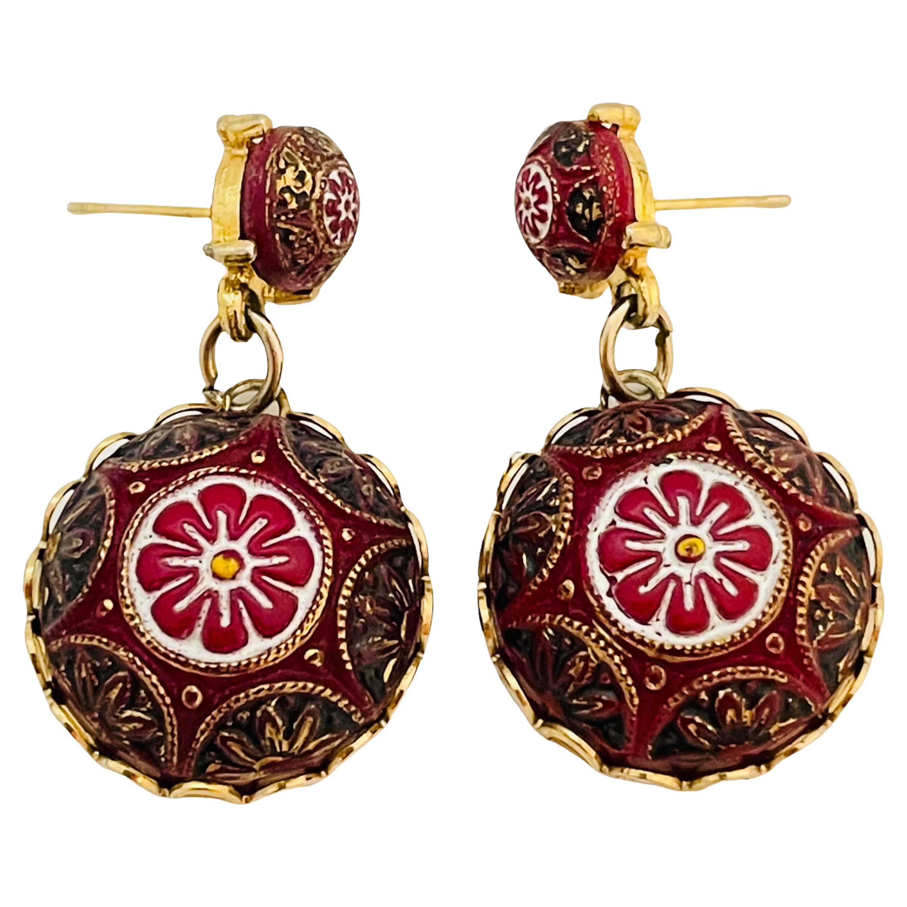 CELEBRITY NY orecchini vintage con smalto d'oro e penzoloni di design