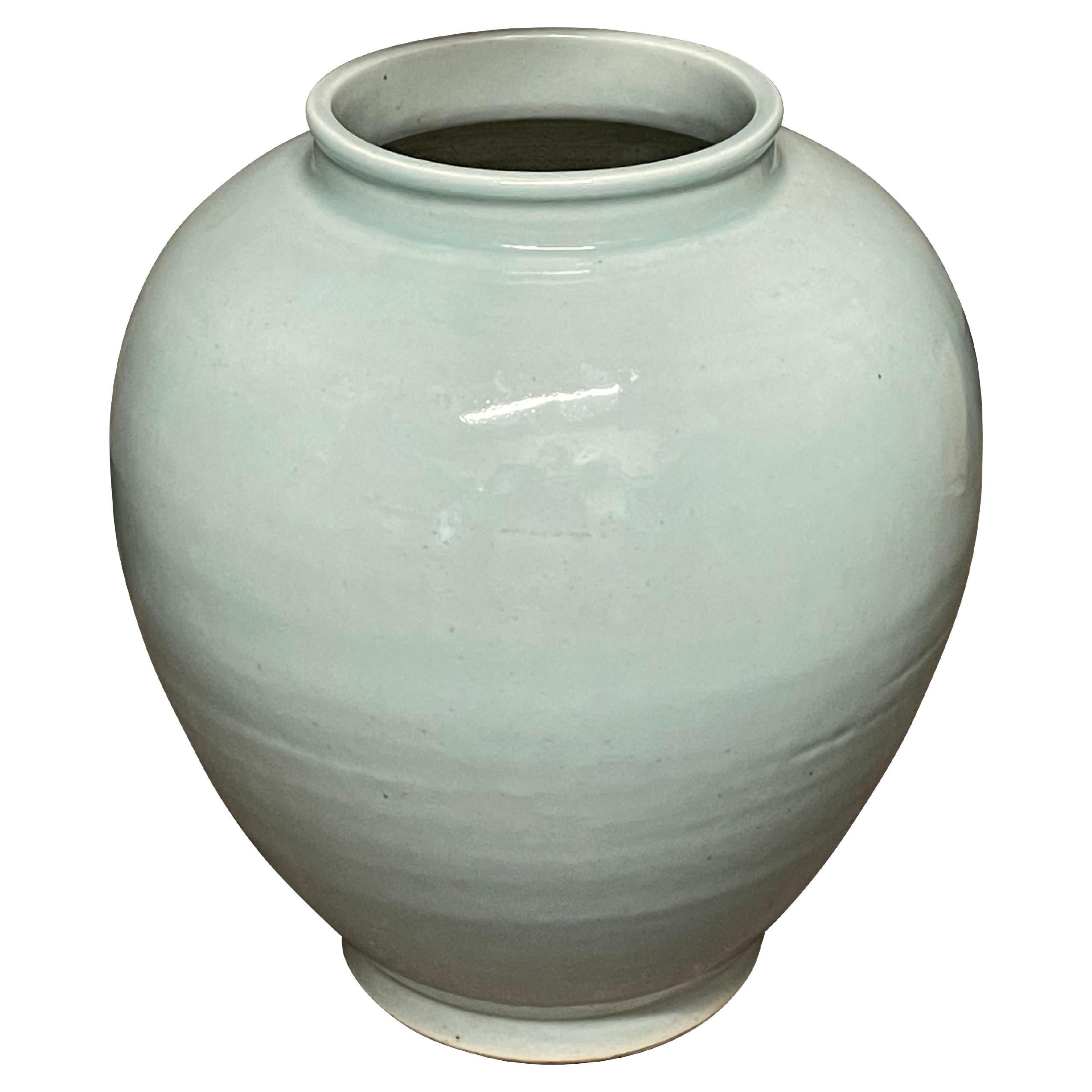 Vase émaillé céladon, Chine, contemporain en vente