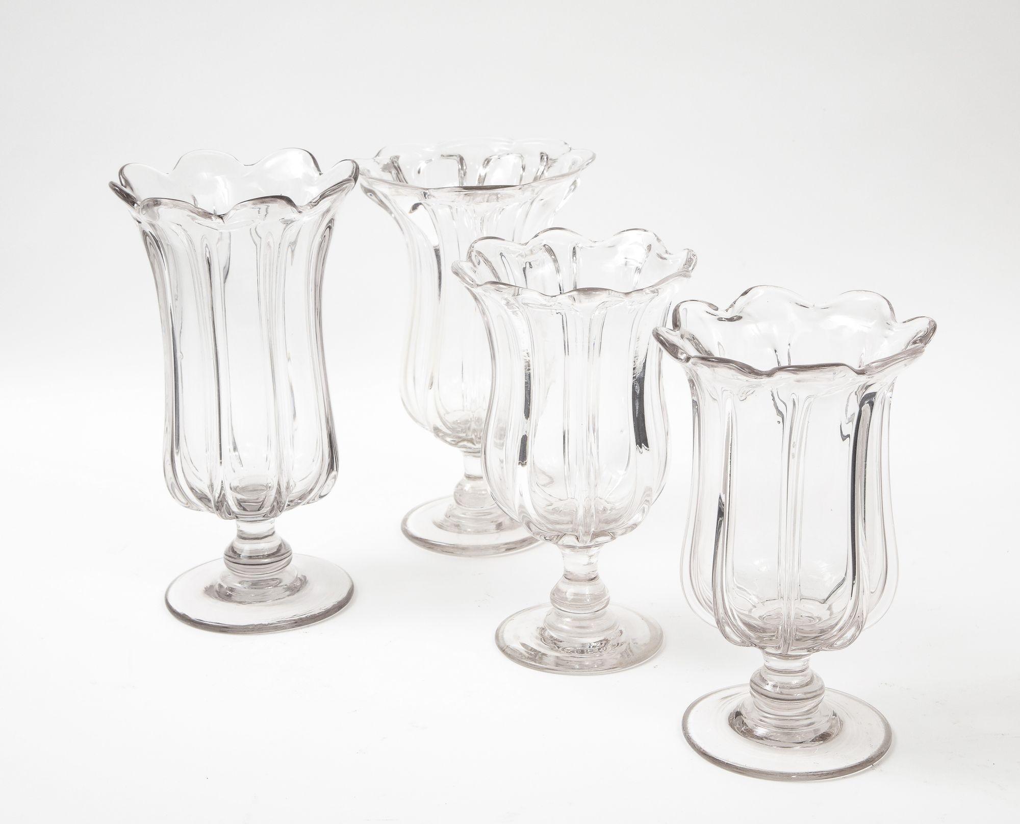 Celery Vases In Good Condition For Sale In Greenwich, CT