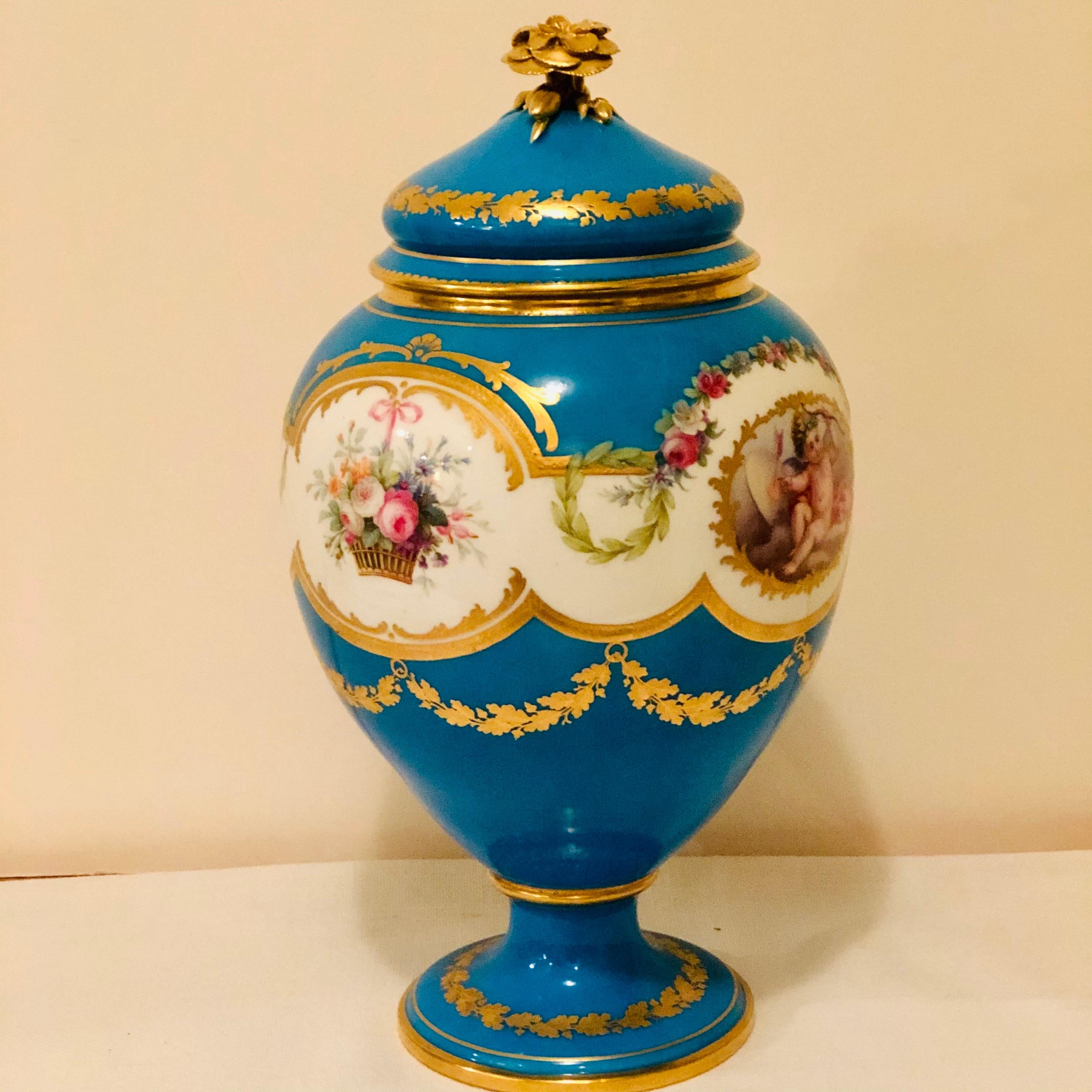 Celeste Blue Minton Urn Painted with Cherubs and Flowers in the Style of Sèvres In Good Condition In Boston, MA