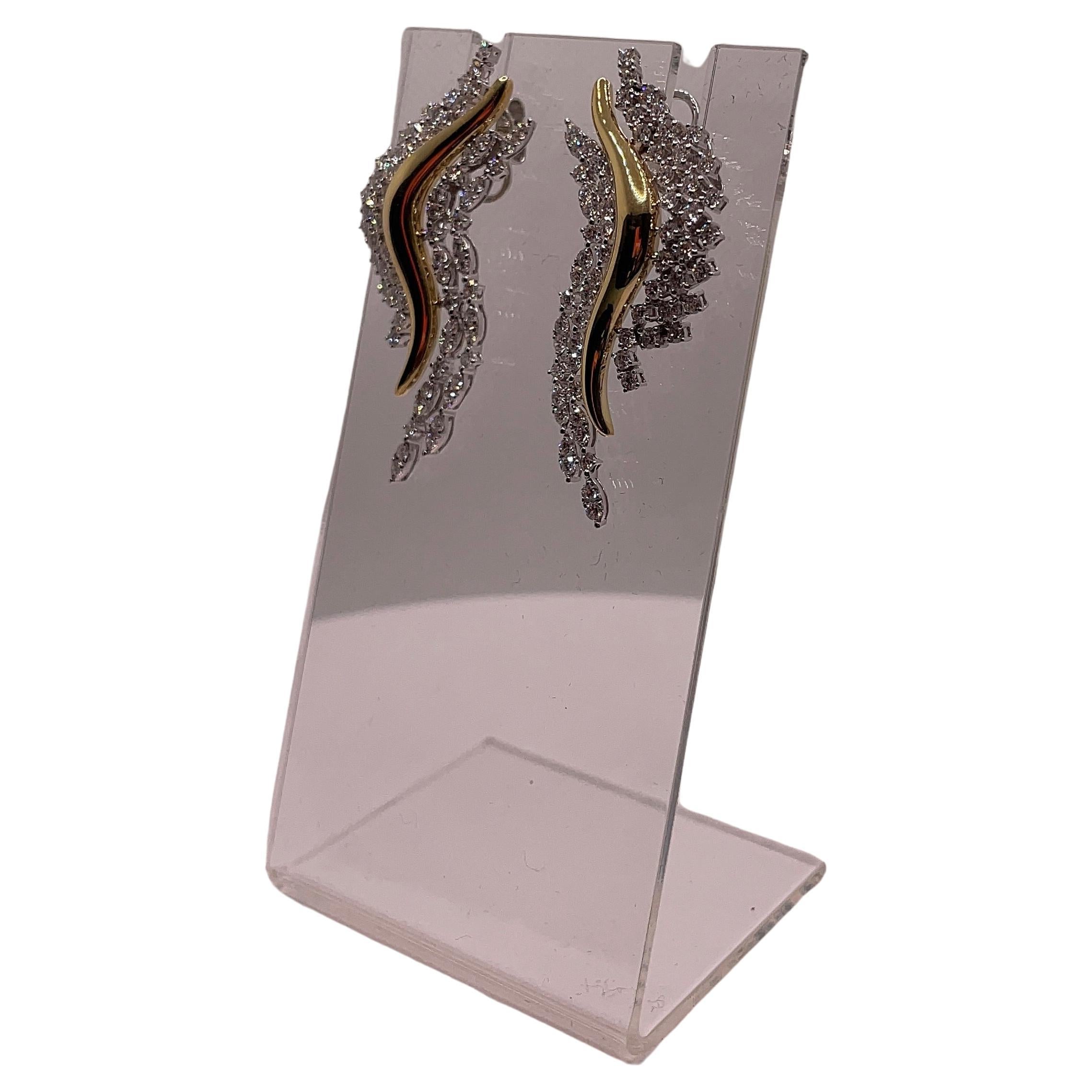Celeste Flames Diamond and Yellow Gold Earrings For Sale 1