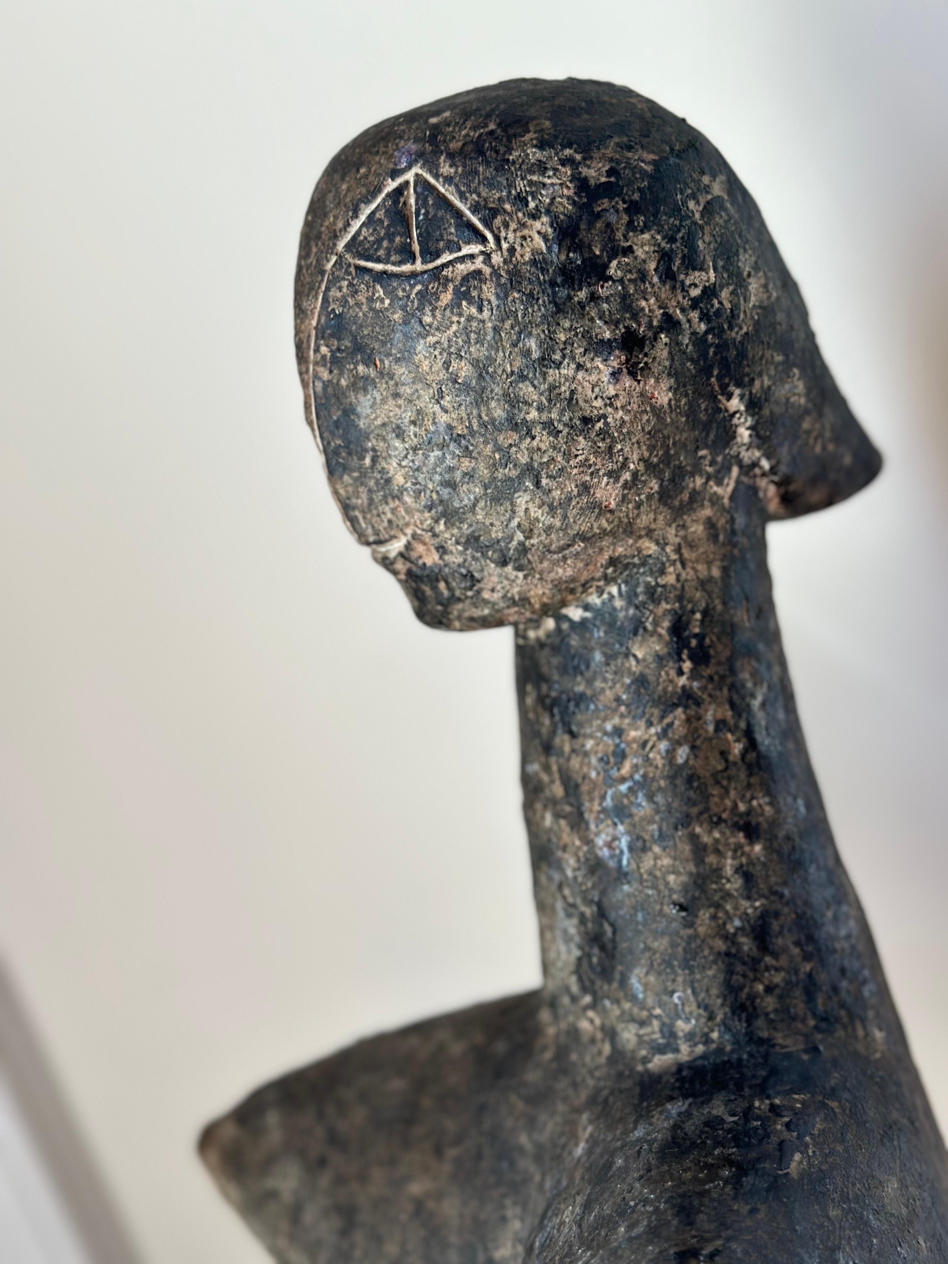 Scultura di Celeste Policroniadi 