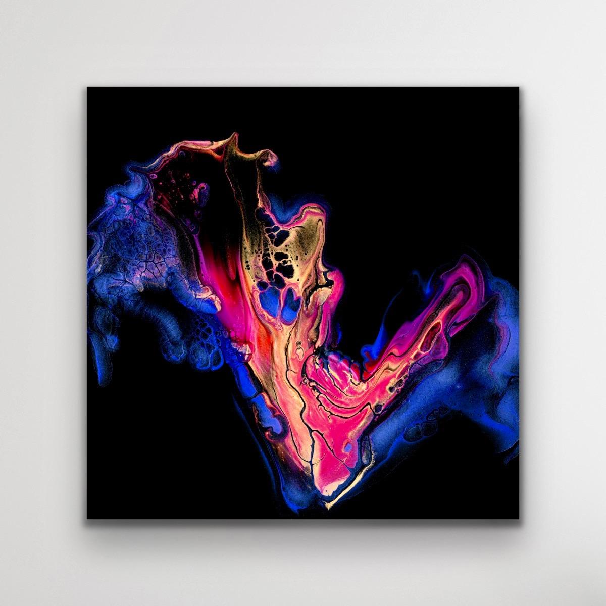 This contemporary modern abstract painting is printed on a lightweight metal composite and comes ready to hang. This vibrant composition can be hung both indoor and outdoor as it is weather resistant.

-Title: Lambent 
-Artist: Celeste