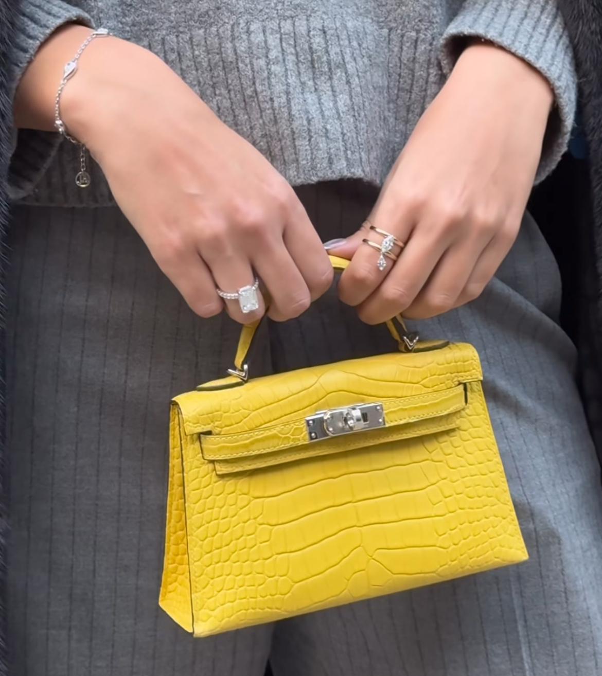 Celestia Diamant-Doppel-Tropfenring (Marquiseschliff) im Angebot