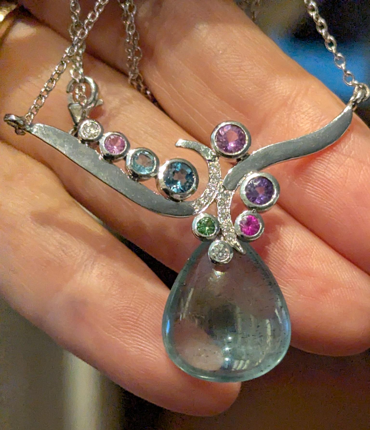 Contemporary Celestial 13.66 carat Aquamarine & Sapphire Pendant Necklace in 14K White Gold For Sale