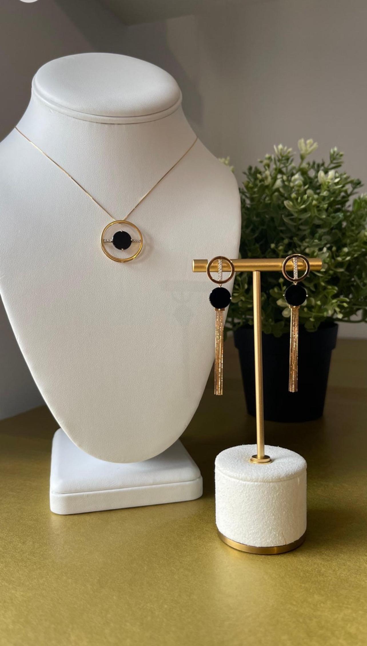 Black Onyx & Diamond 18K Gold Necklace & Earrings Set In New Condition For Sale In Ridgefield, CT