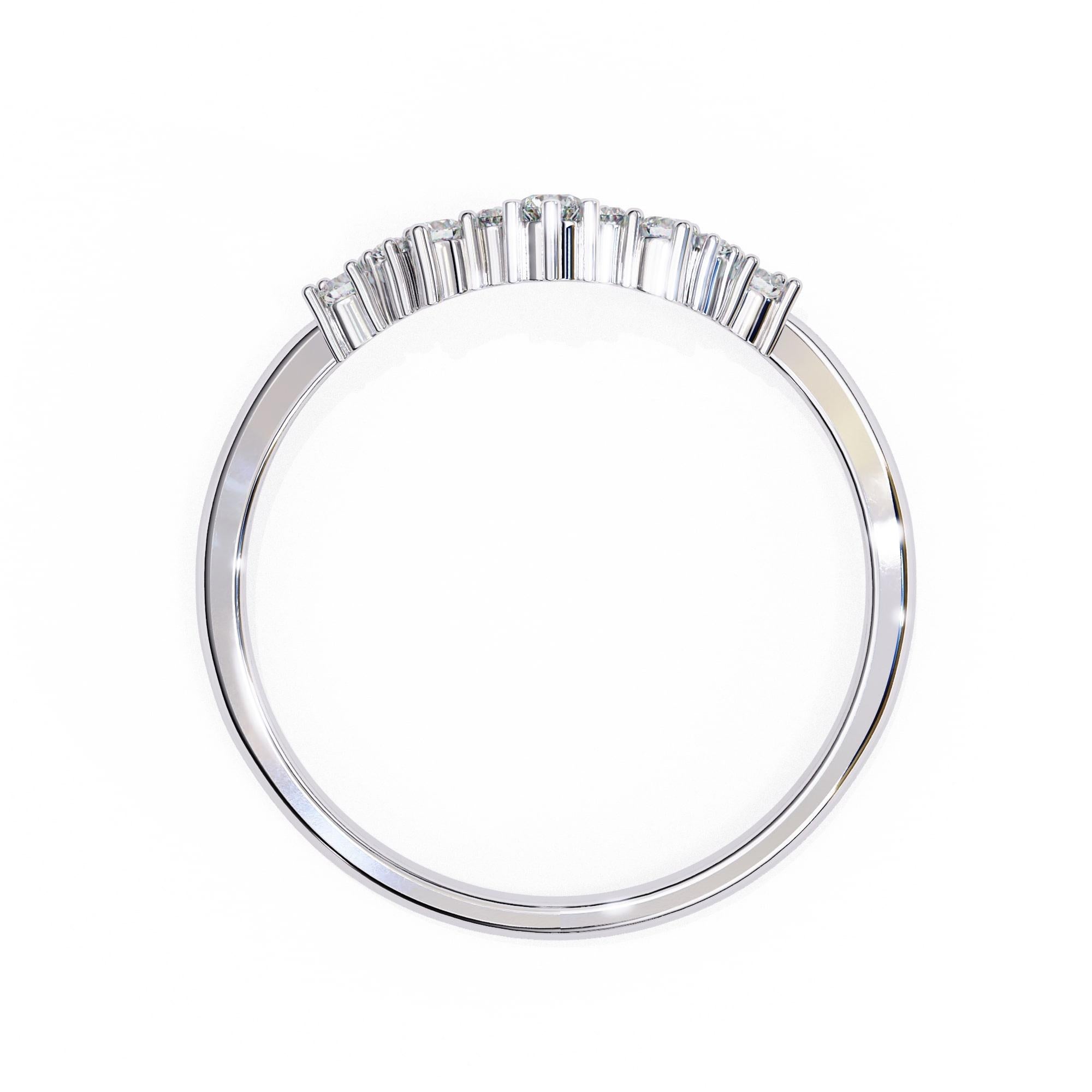 Ispirato all'eleganza e alla grazia di un diadema celeste, il 