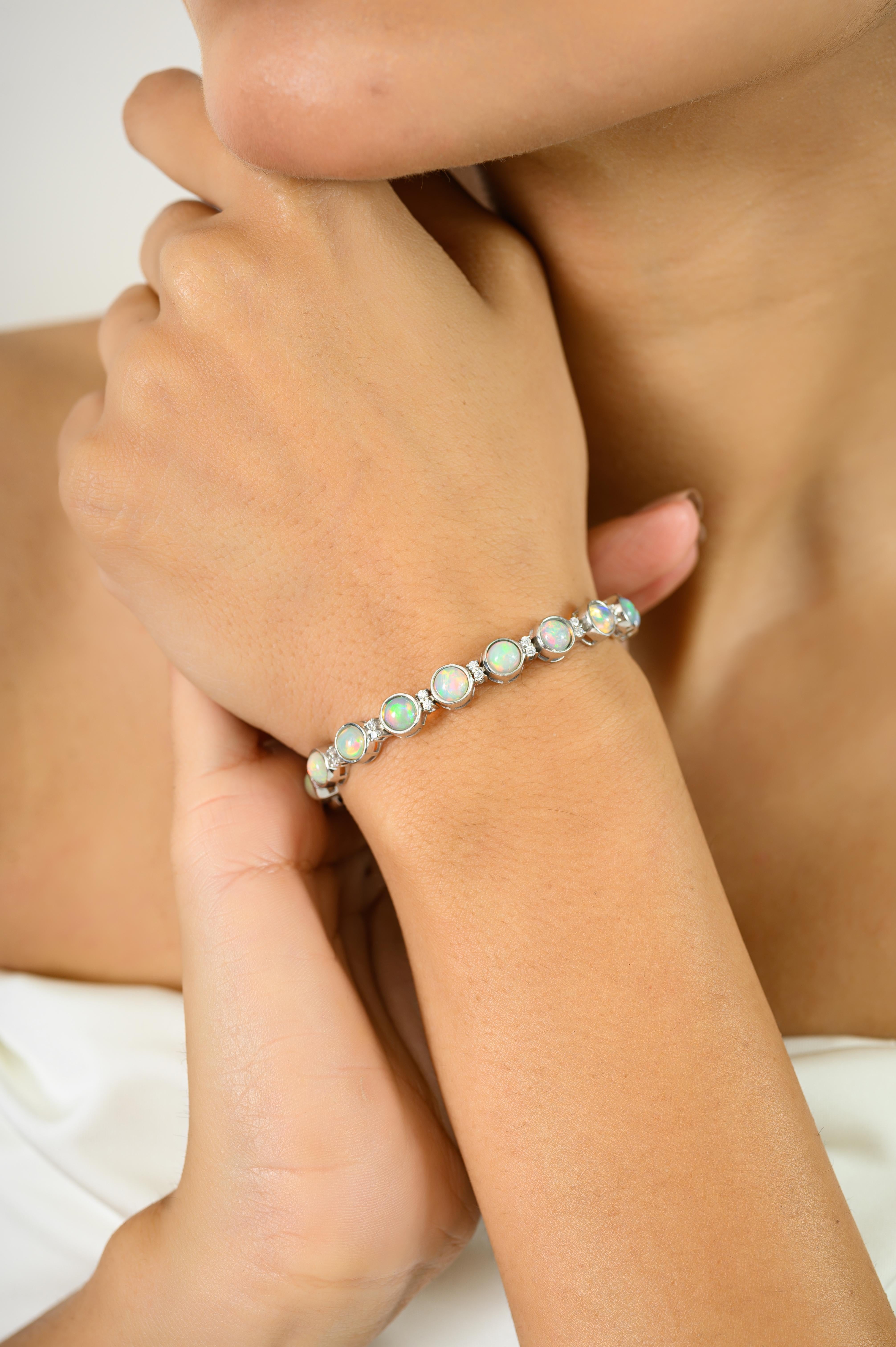 Himmlisches Feuer Natürlicher Äthiopischer Opal mit CZ Tennisarmband in 925 Silber (Rundschliff) im Angebot