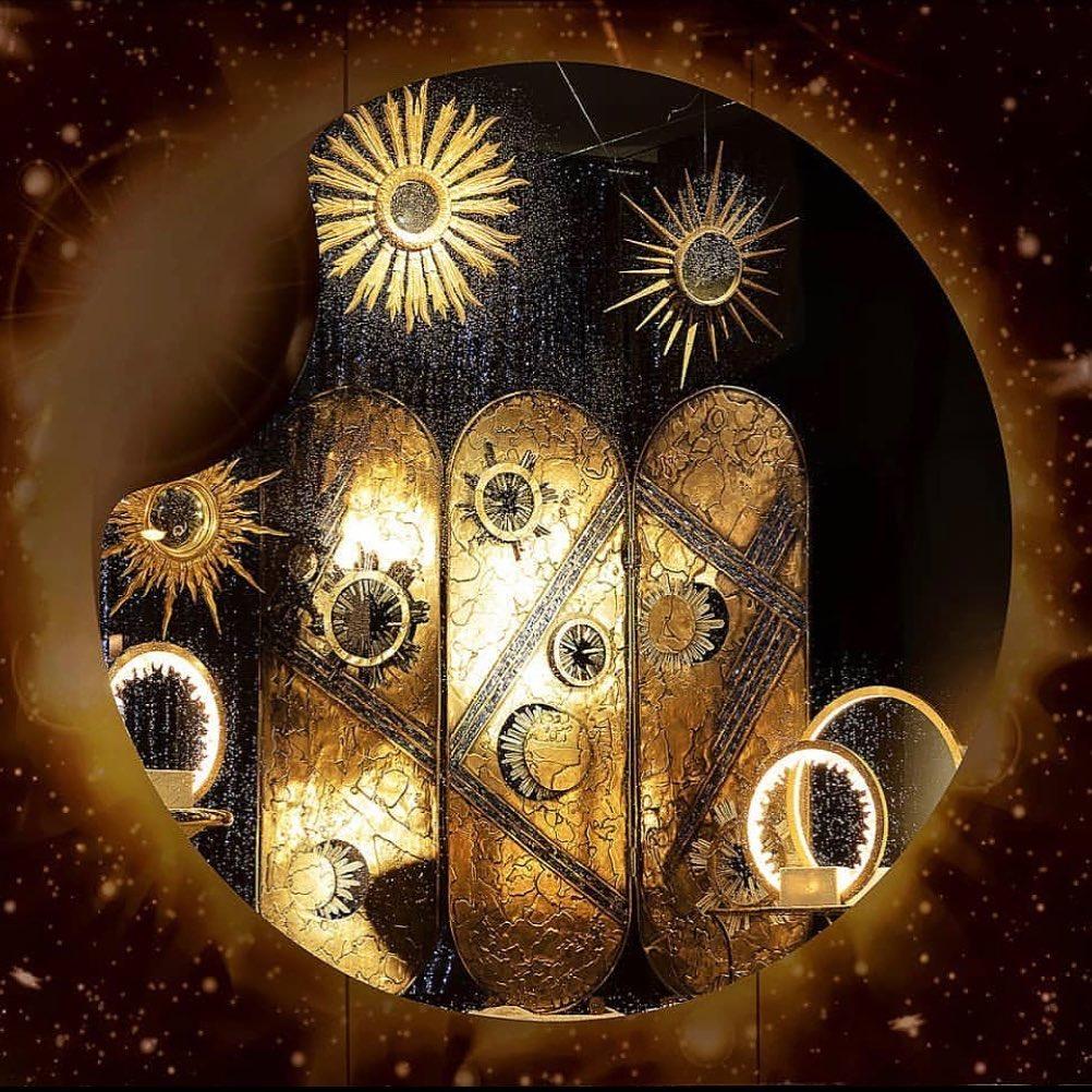 Quarzo Paravento a tre pannelli in bronzo e cristallo di Christopher Boots, di ispirazione celestiale in vendita