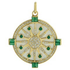 Ciondolo Stella Celeste con smeraldo e diamanti in oro giallo 14k