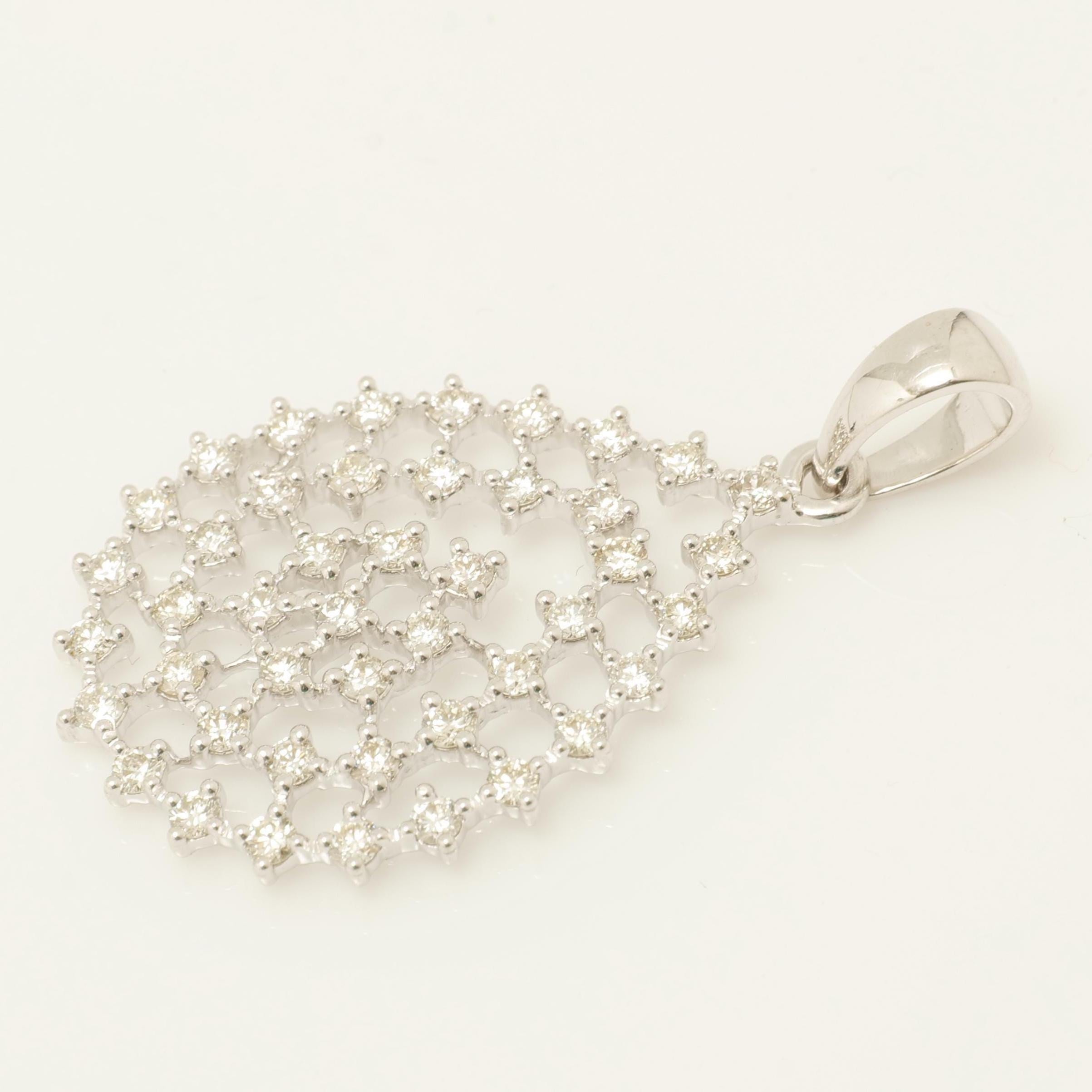 Collier de diamants en forme de goutte céleste en or massif 14k (certifié) Neuf - En vente à New Delhi, DL