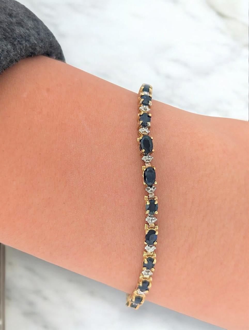 Celestine  10K Yellow Gold Sapphire Bracelet, 3.80 CT Natural Sapphires In New Condition For Sale In Greeneville, TN