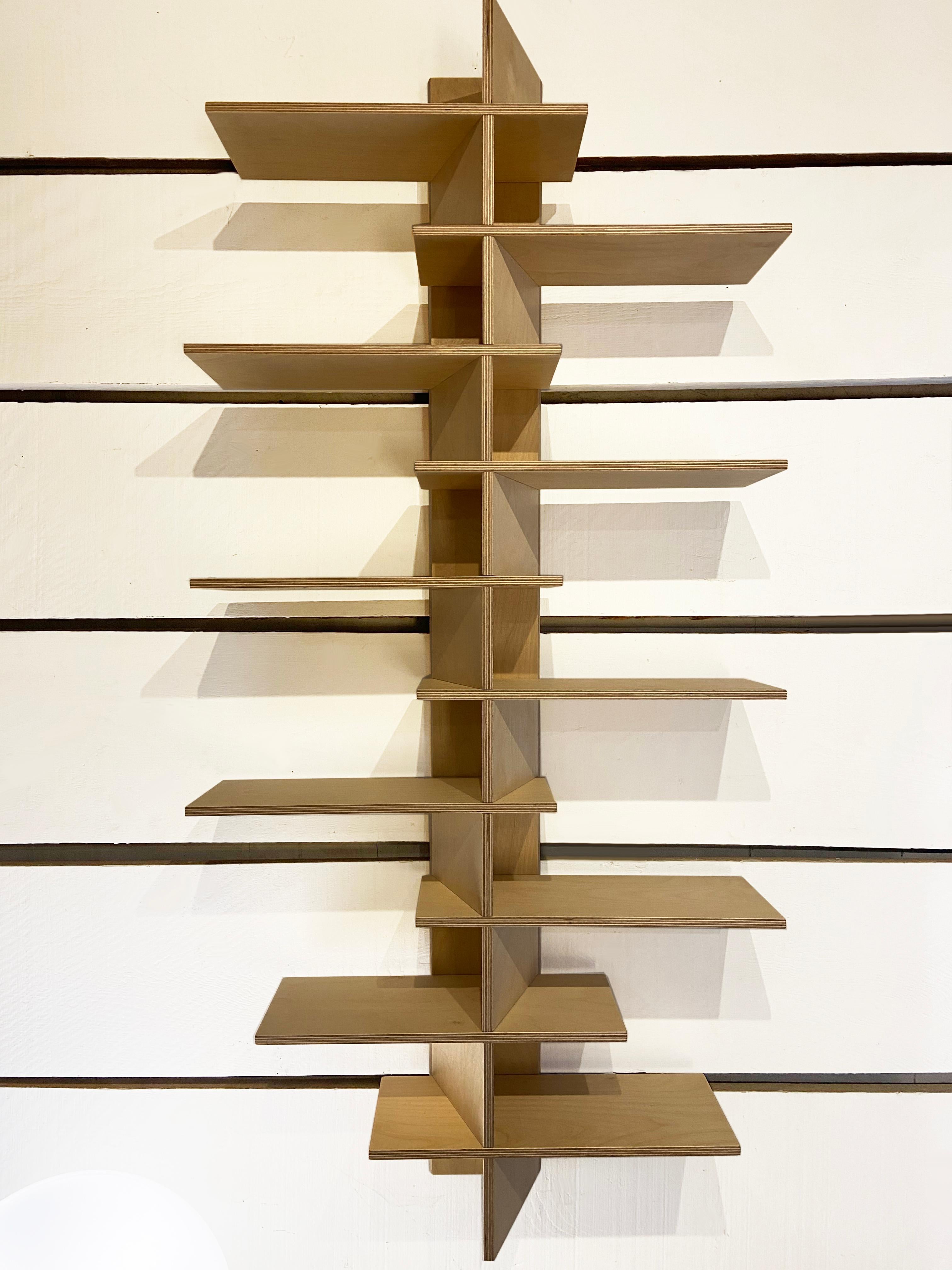 Célestine shelf - Xavier Miclet,
circa 2000
Size: 145 x 70 cm x 22 cm
Birch multiply
950 Euros.