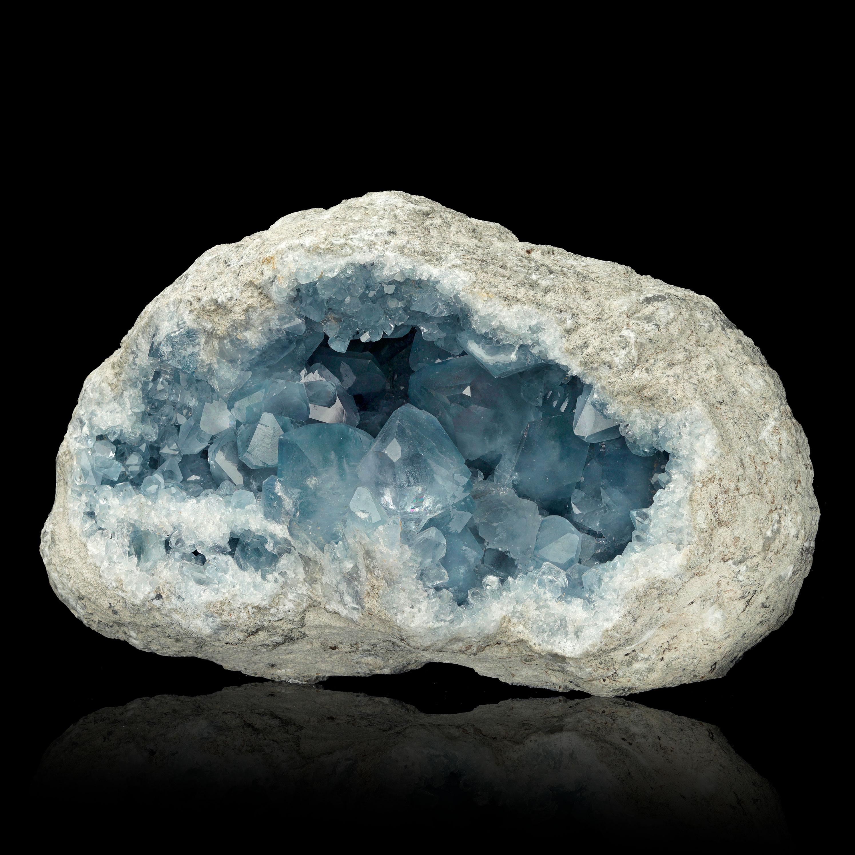 Geode di celestite - 14 lb In condizioni Nuovo in vendita a New York, NY