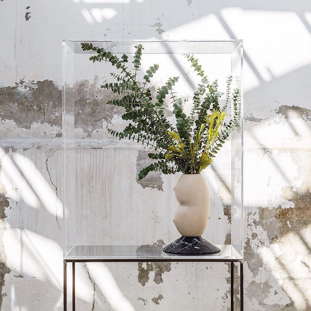 Celia, Marble Contemporary Vase, Valentina Cameranesi In New Condition In Geneve, CH