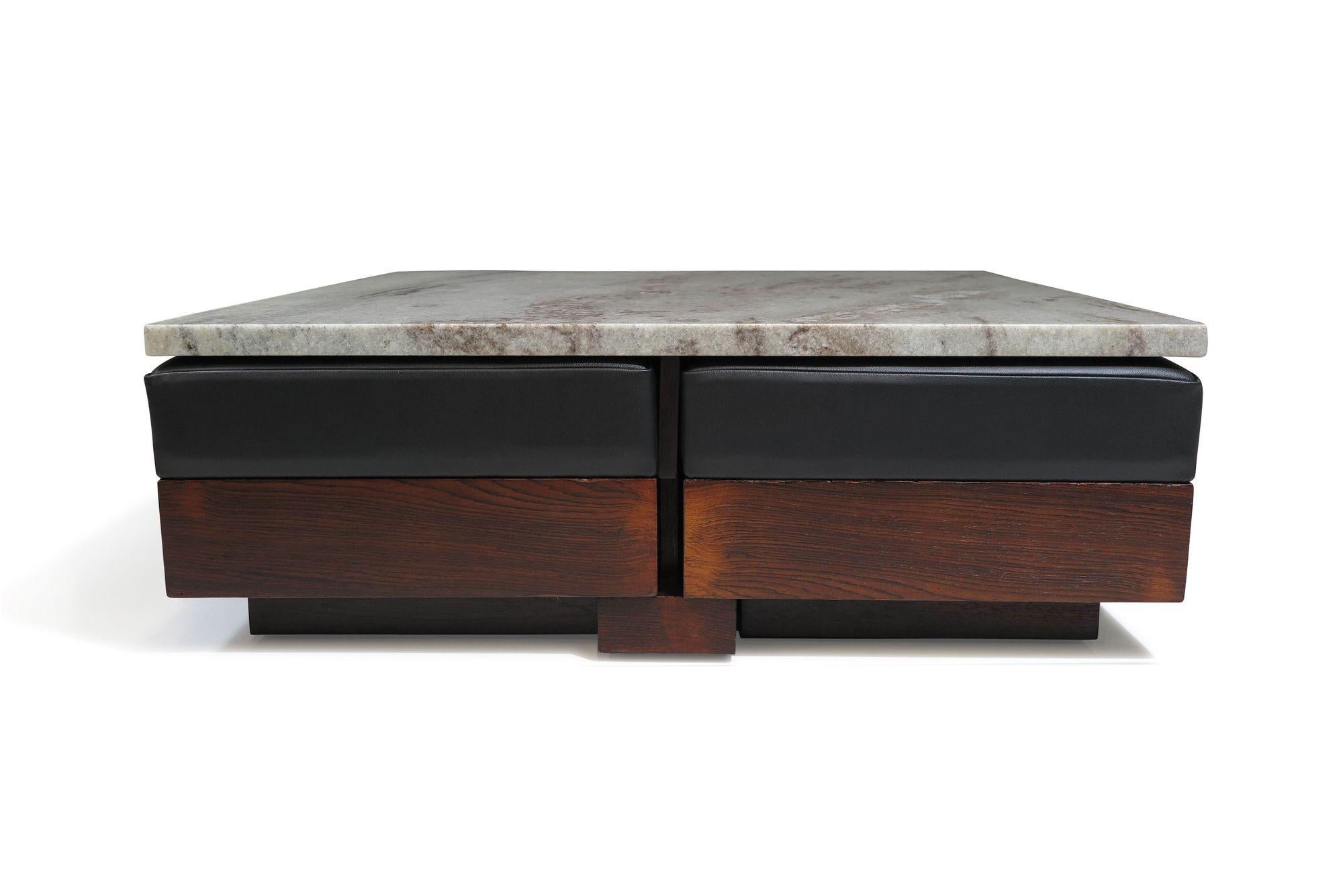 20th Century Celina Decorações Brazilian Modern Rosewood Coffee Table With Ottoman Benches For Sale