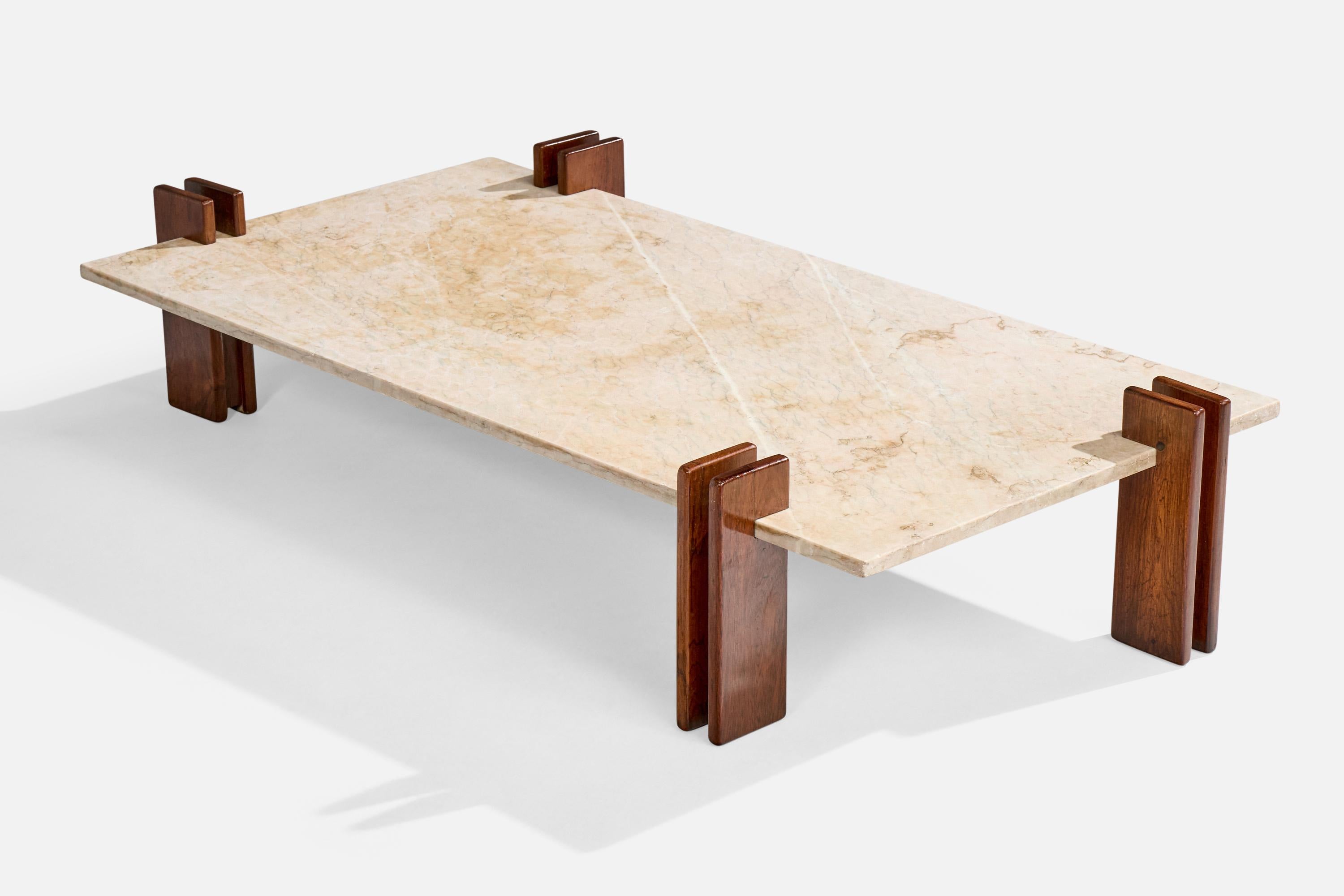 Tavolino in legno e marmo prodotto da Celina Decorações, Rio de Janeiro, Brasile, anni '60 circa.

Dimensioni: 12