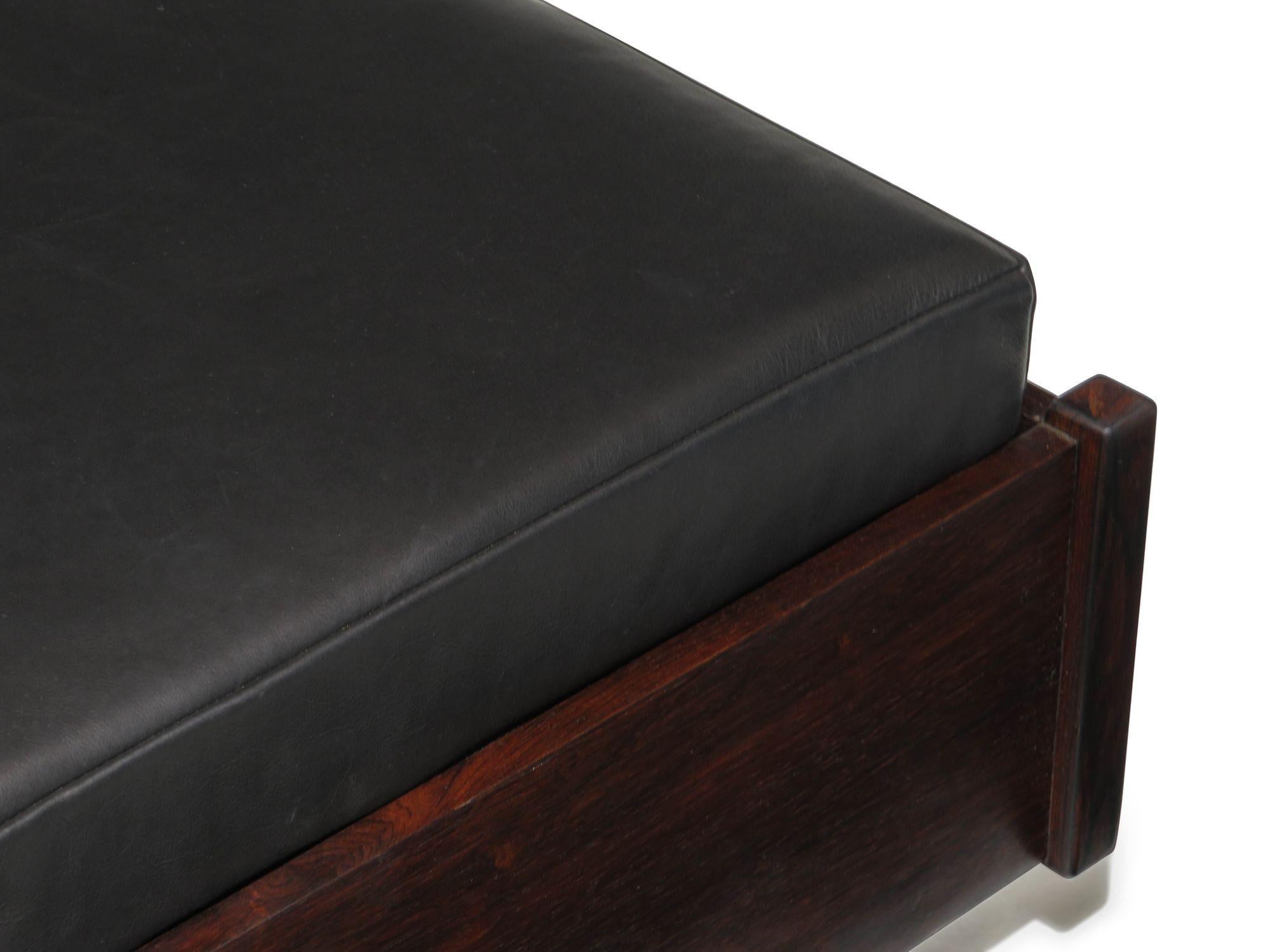 Celina Decoracoes Rosewood Leather Bench with Storage For Sale 3
