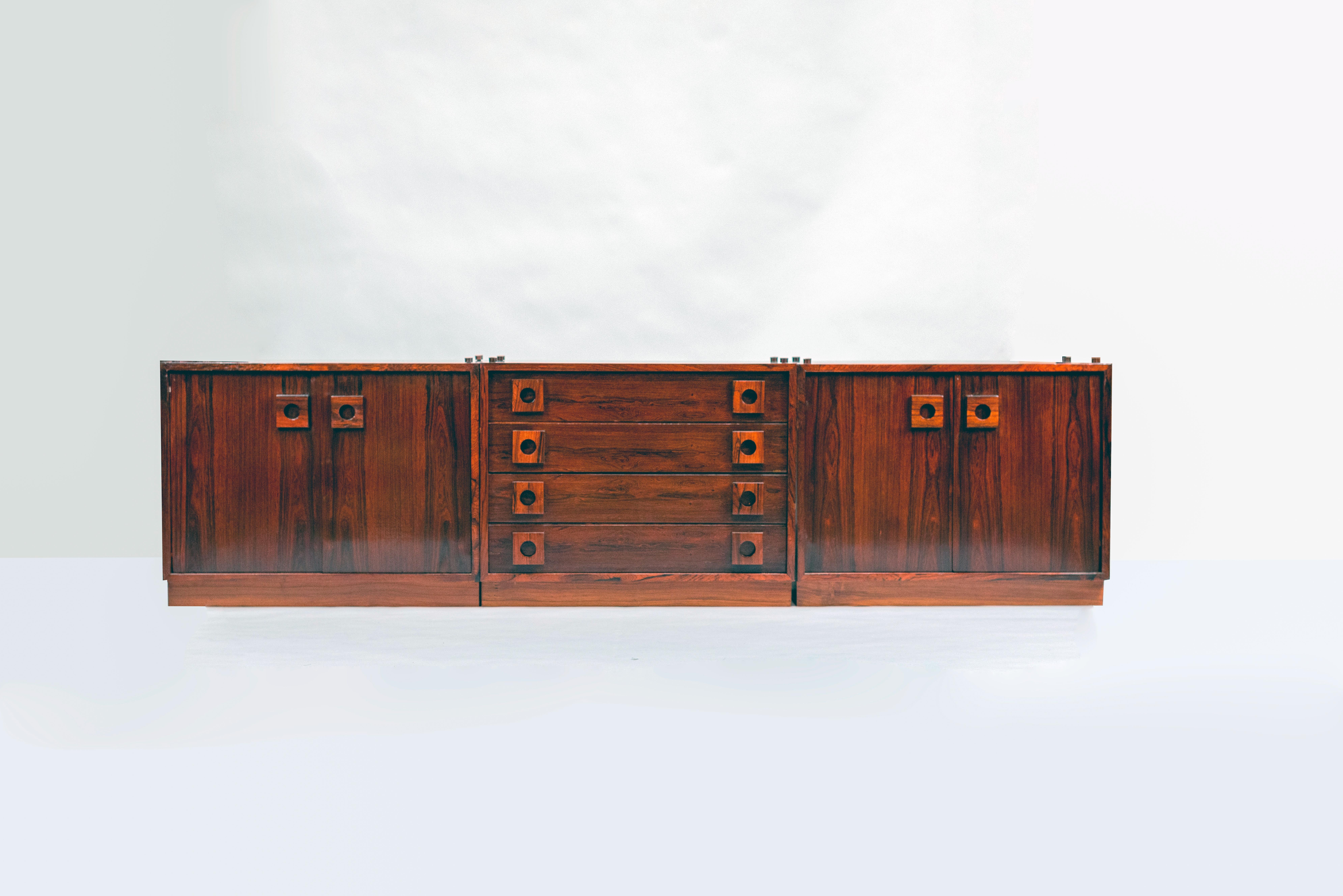 Celina Zilberberg. Modular sideboard, Solid wood and wood veneer, c. 1960 In Good Condition For Sale In PARIS, FR