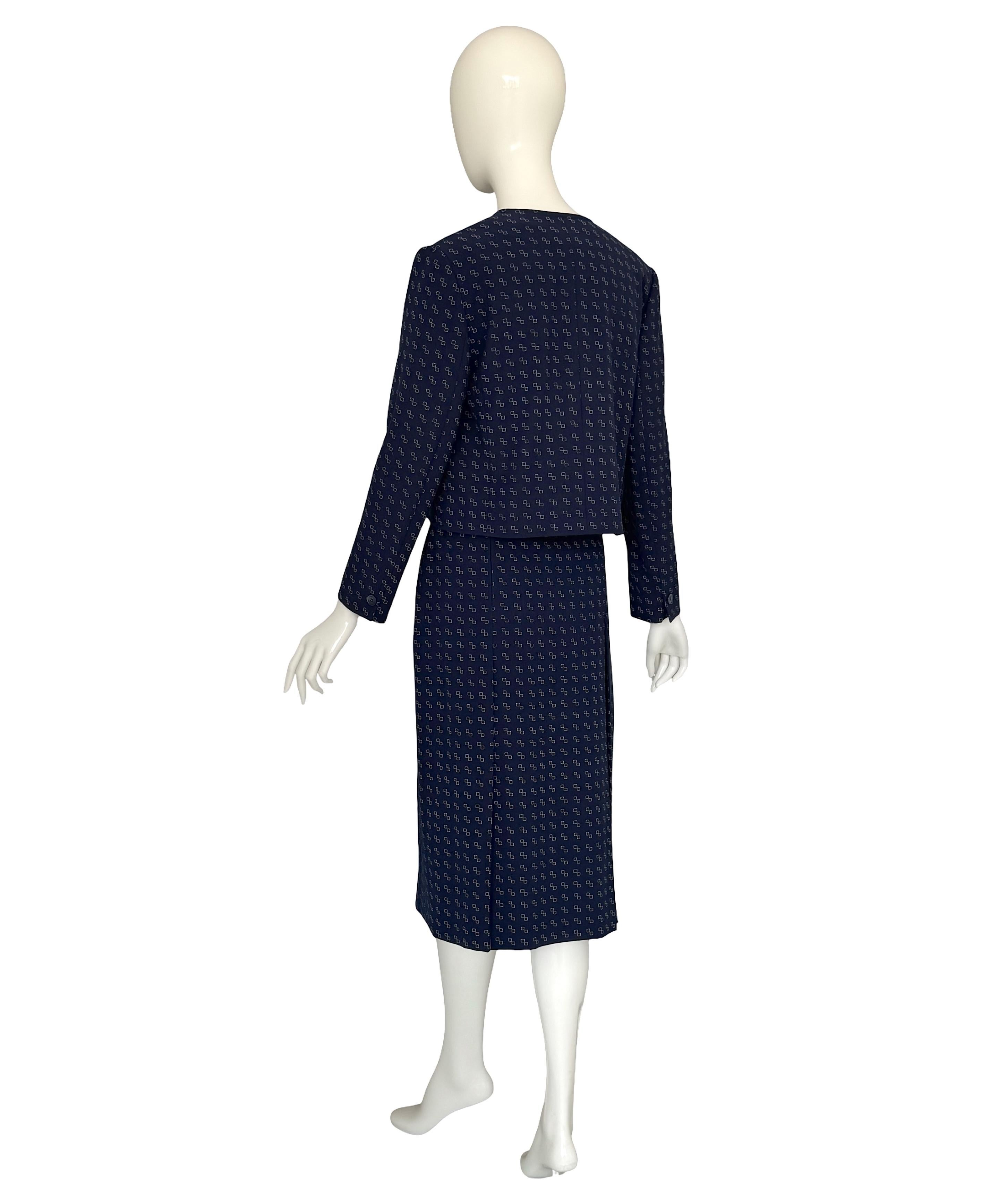 Céline by Céline Vipiana Wool Navy Blue/White Patterned Two Piece Skirt Suit For Sale 10