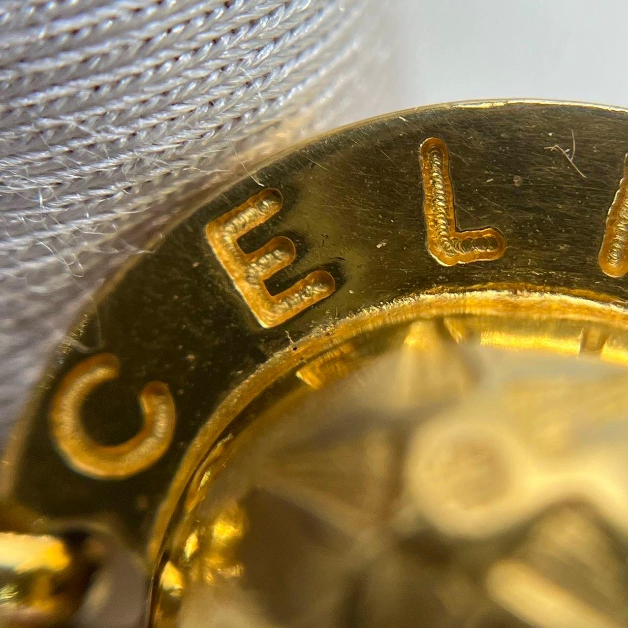 Celine 1990 Bracciale con charme Triomphe Planet in tonalità oro in vendita 8