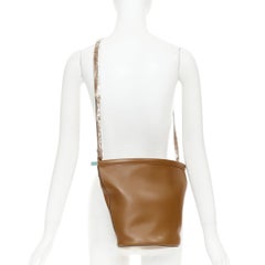 CELINE 2018 Phoebe Philo Clasp Bucket calf leather metal clasp shoulder bag