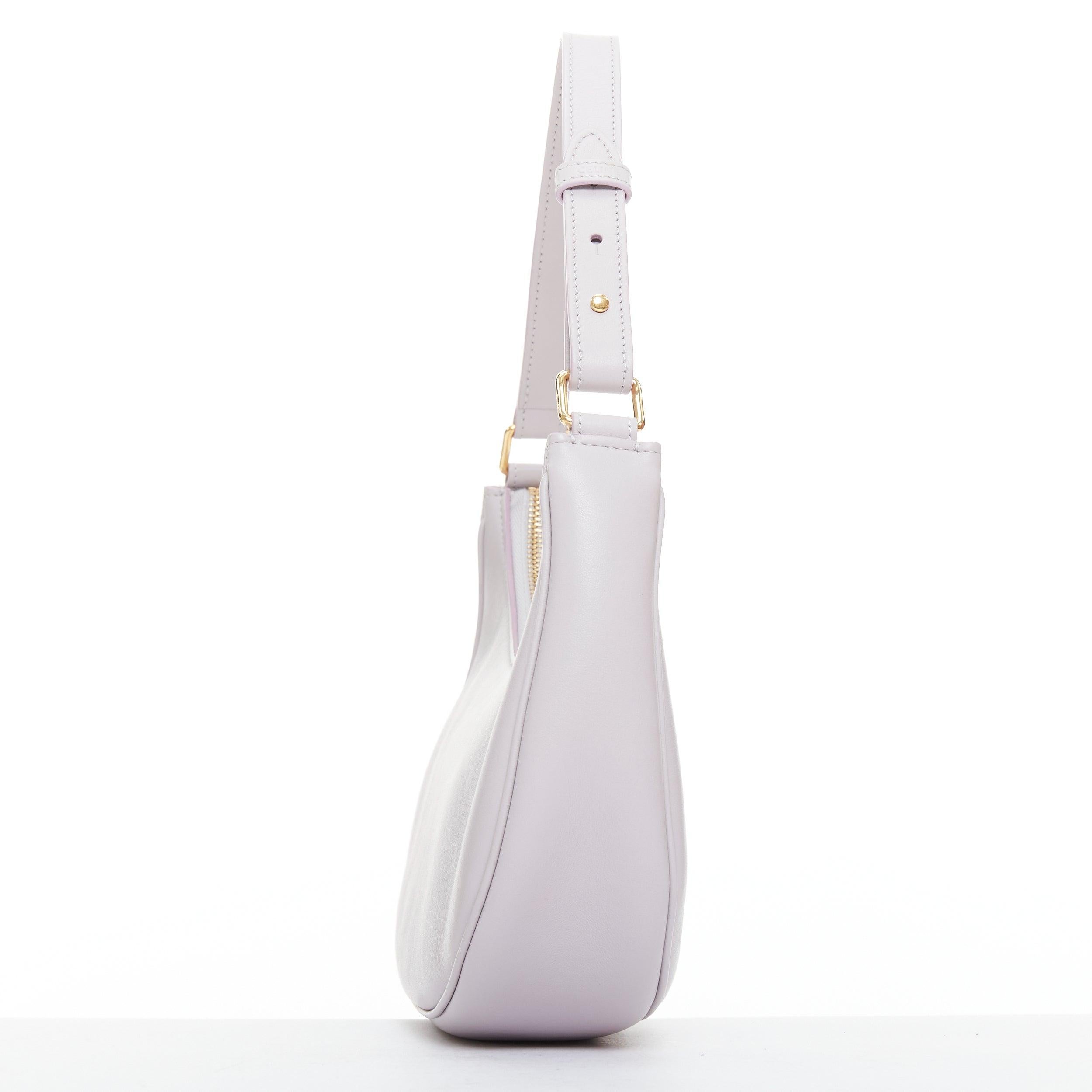 Celine 2021 Ava sac à bandoulière demi-lune en cuir de veau violet lavande Excellent état - En vente à Hong Kong, NT