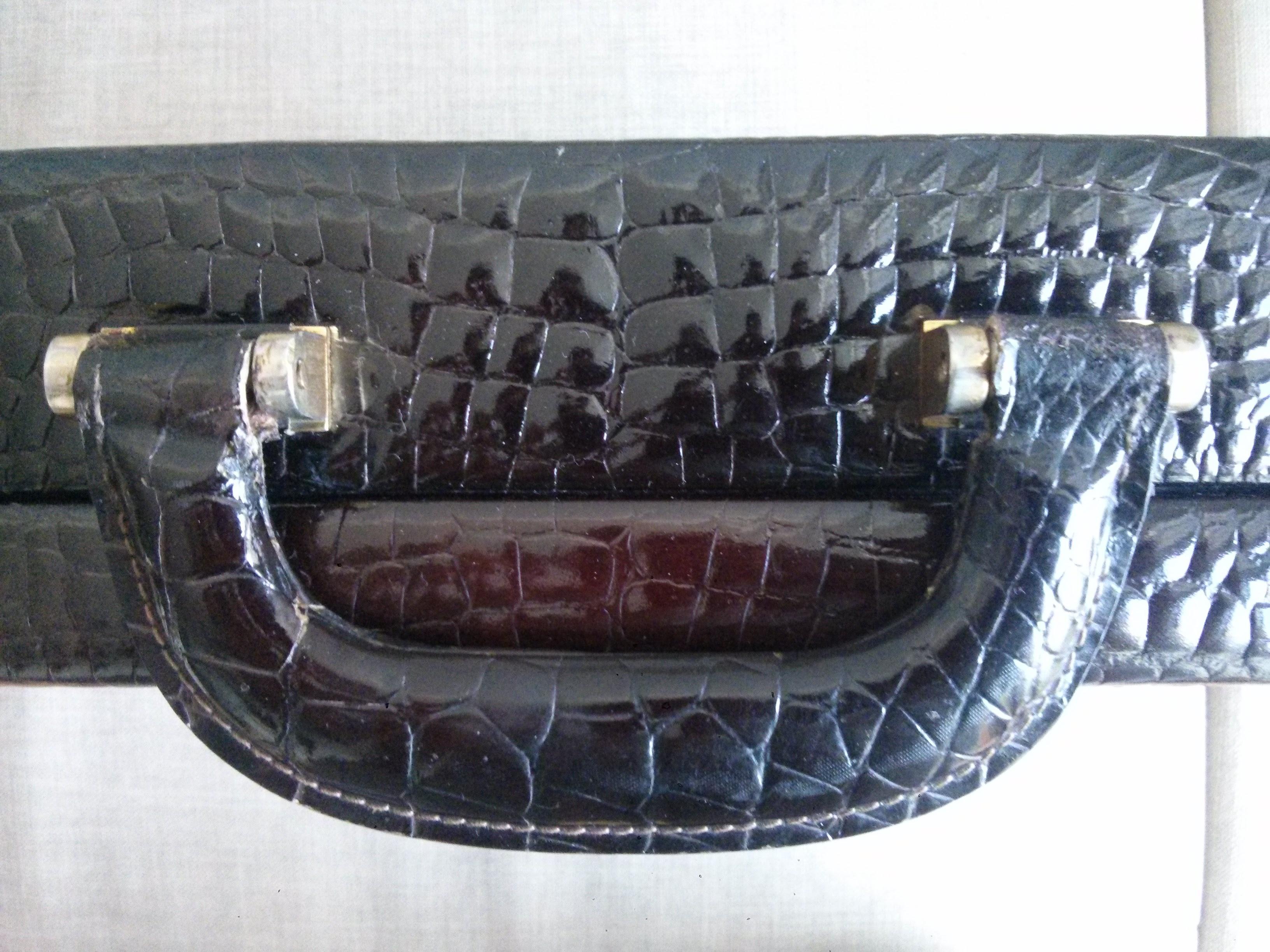 Women's or Men's CÉLINE 24-hour Briefcase in Wild Burgundy Brown Crocodile Leather  For Sale