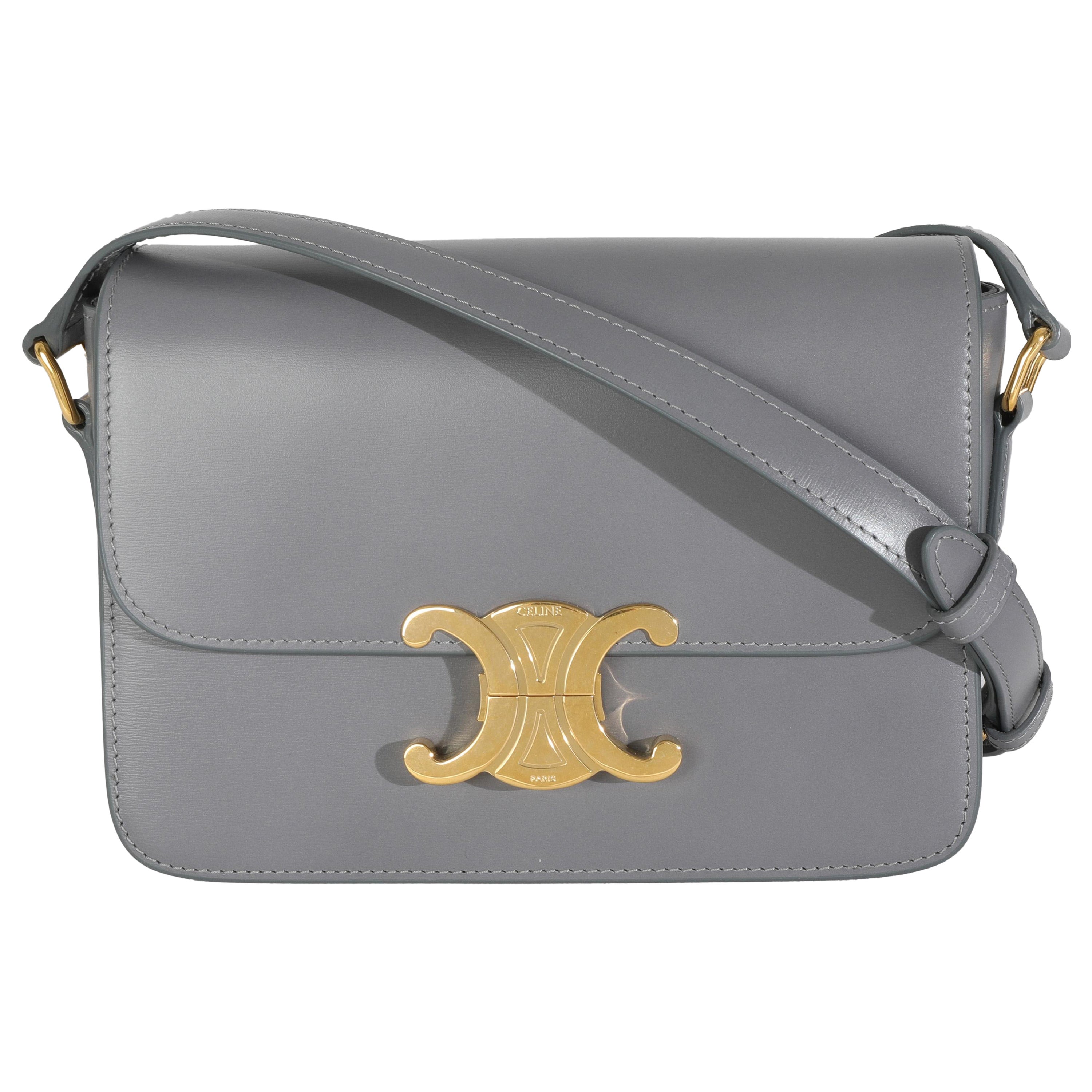 Borsa Celine Triomphe Teen in pelle di vitello lucida color antracite