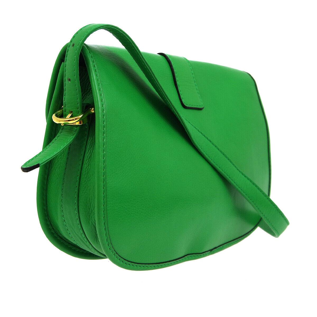 apple green handbags