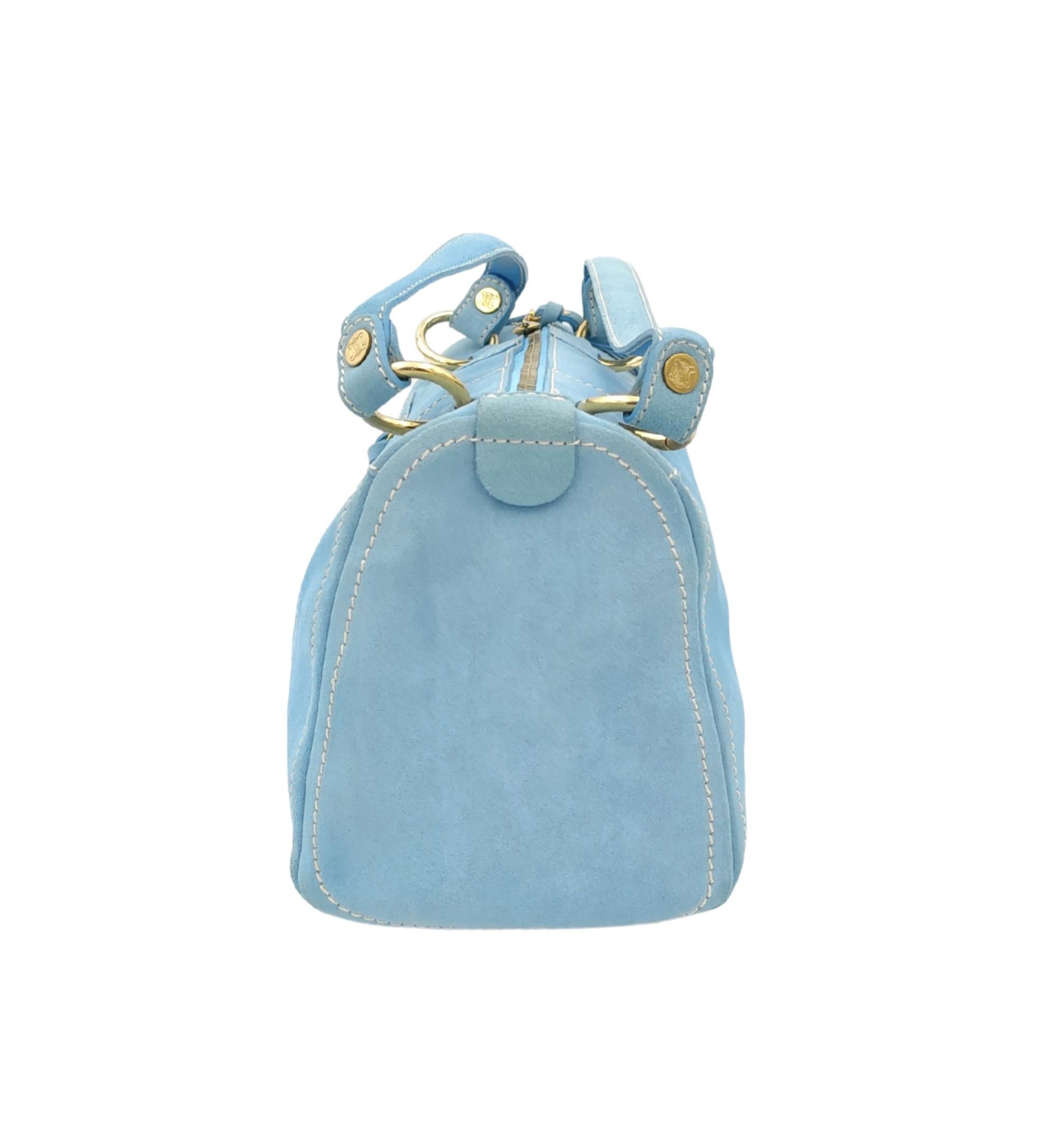 Bleu Sac bowling en daim bleu ciel de Celine en vente