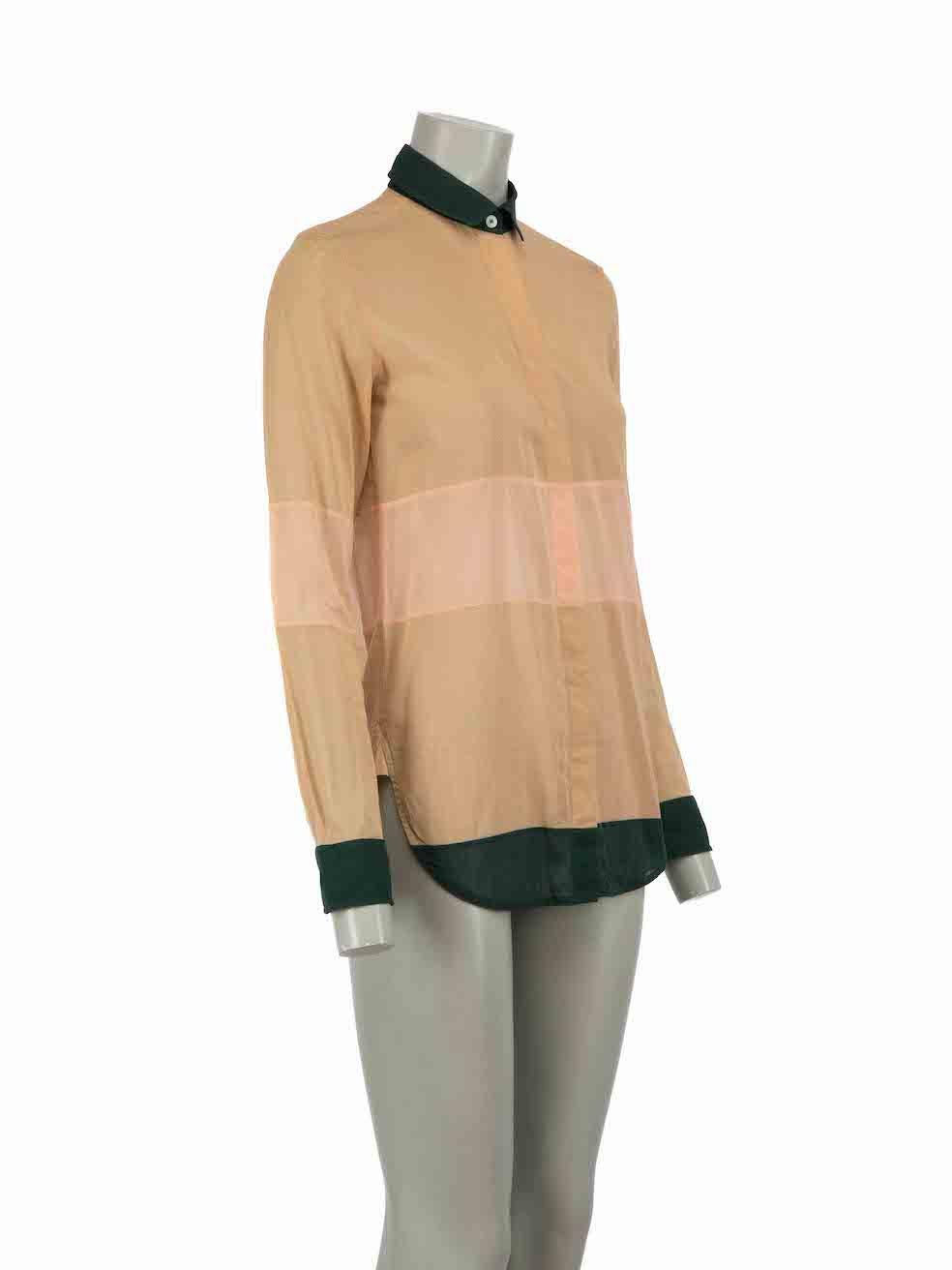CONDITION is Good. Minor wear to shirt is evident. Light wear to fabric surface with one or two very small discoloured marks found through the front on this used Celine designer resale item.
 
Details
Beige
Cotton
Long sleeves blouse
Sheer
Colour