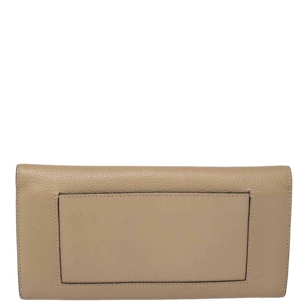 Celine Beige Leather Large Multifunction Flap Wallet In Good Condition In Dubai, Al Qouz 2