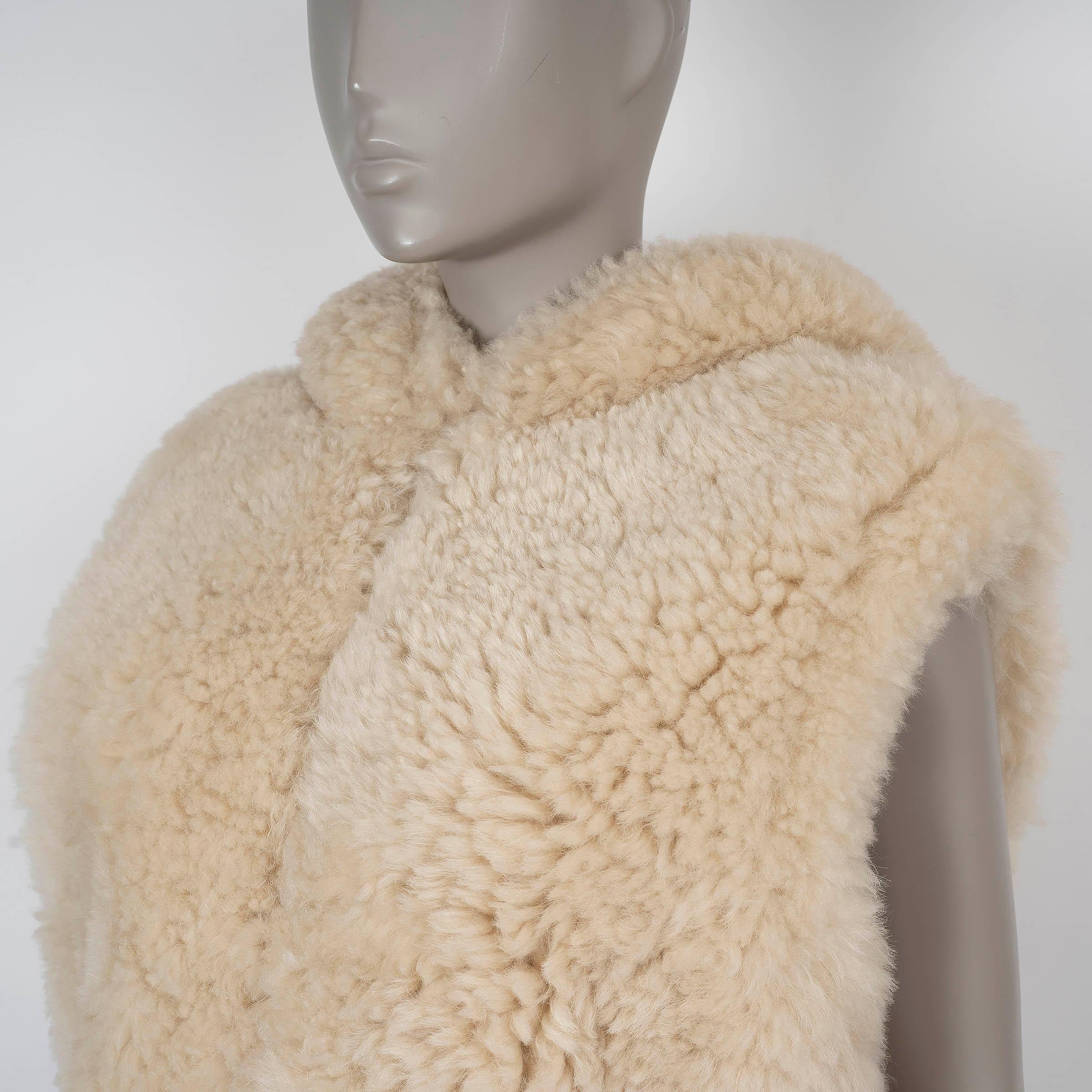 CELINE beige CHALECO CON CAPUCHA Chaqueta 40 M en venta 1