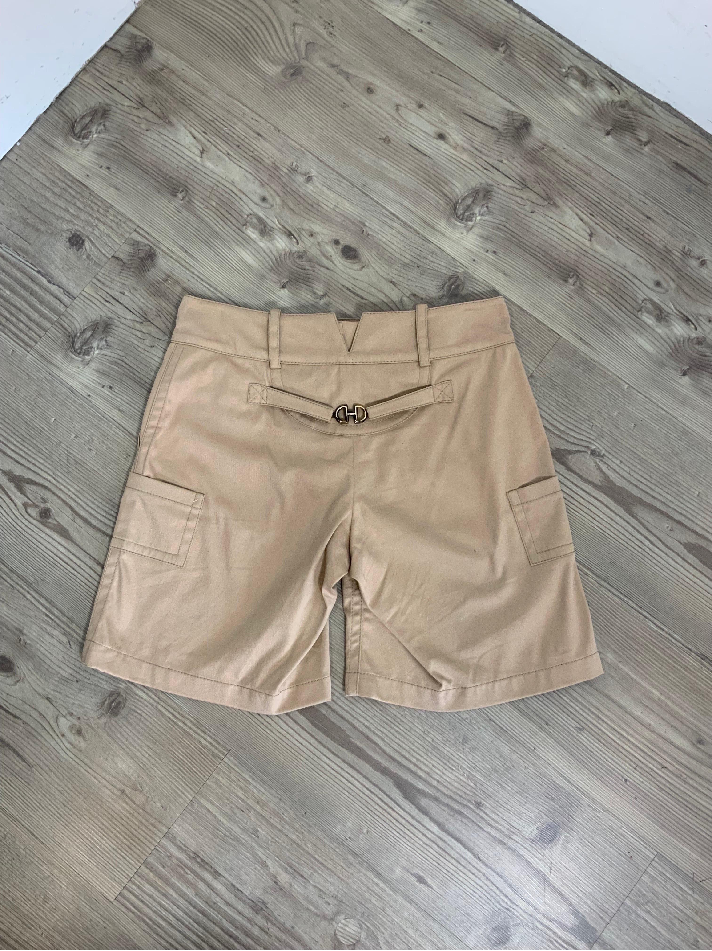 Celine beige shorts In Excellent Condition In Carnate, IT