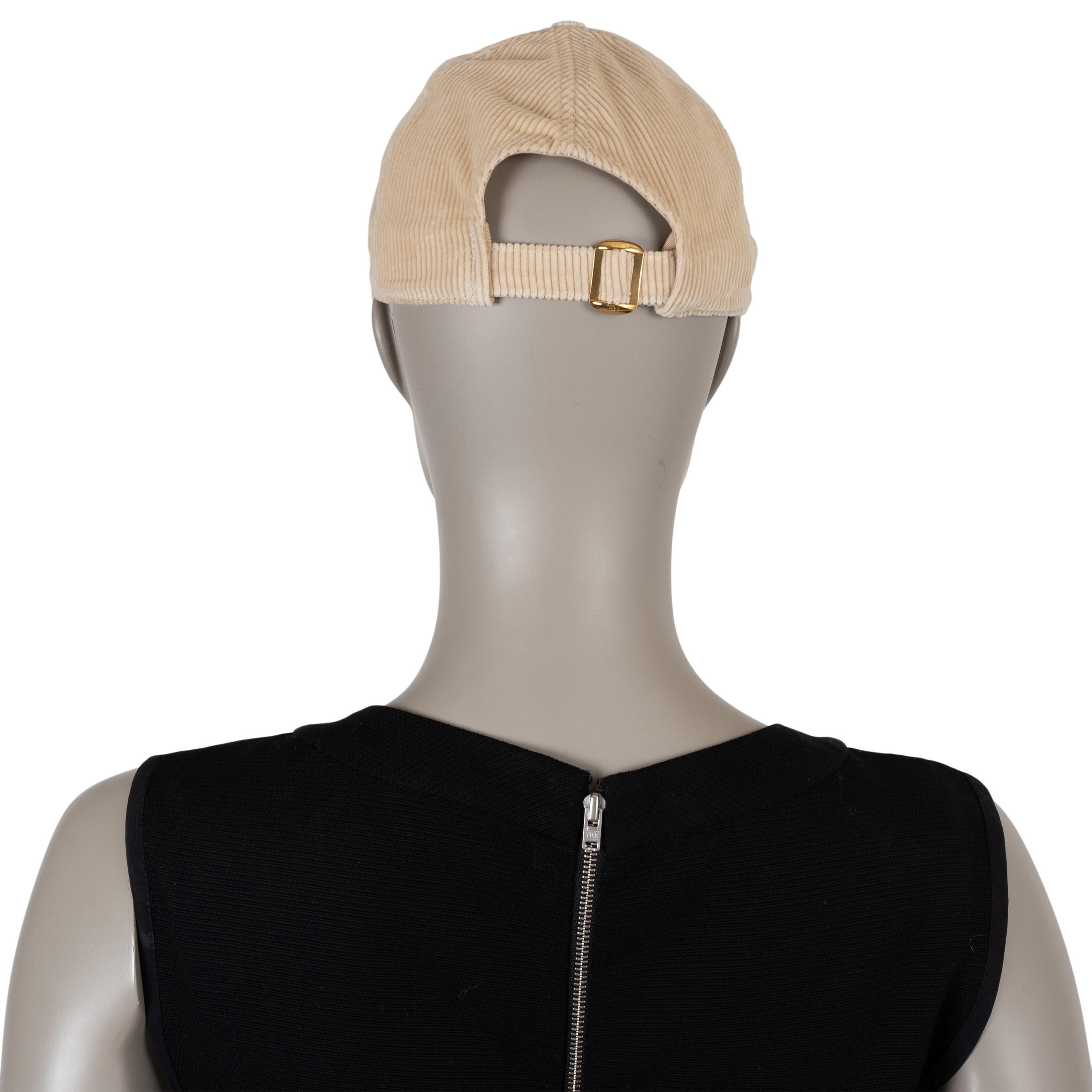 Celine beige TRIOMPHE CORDUROY BASEBALL CAP Cappello S In condizioni Nuovo in vendita a Zürich, CH