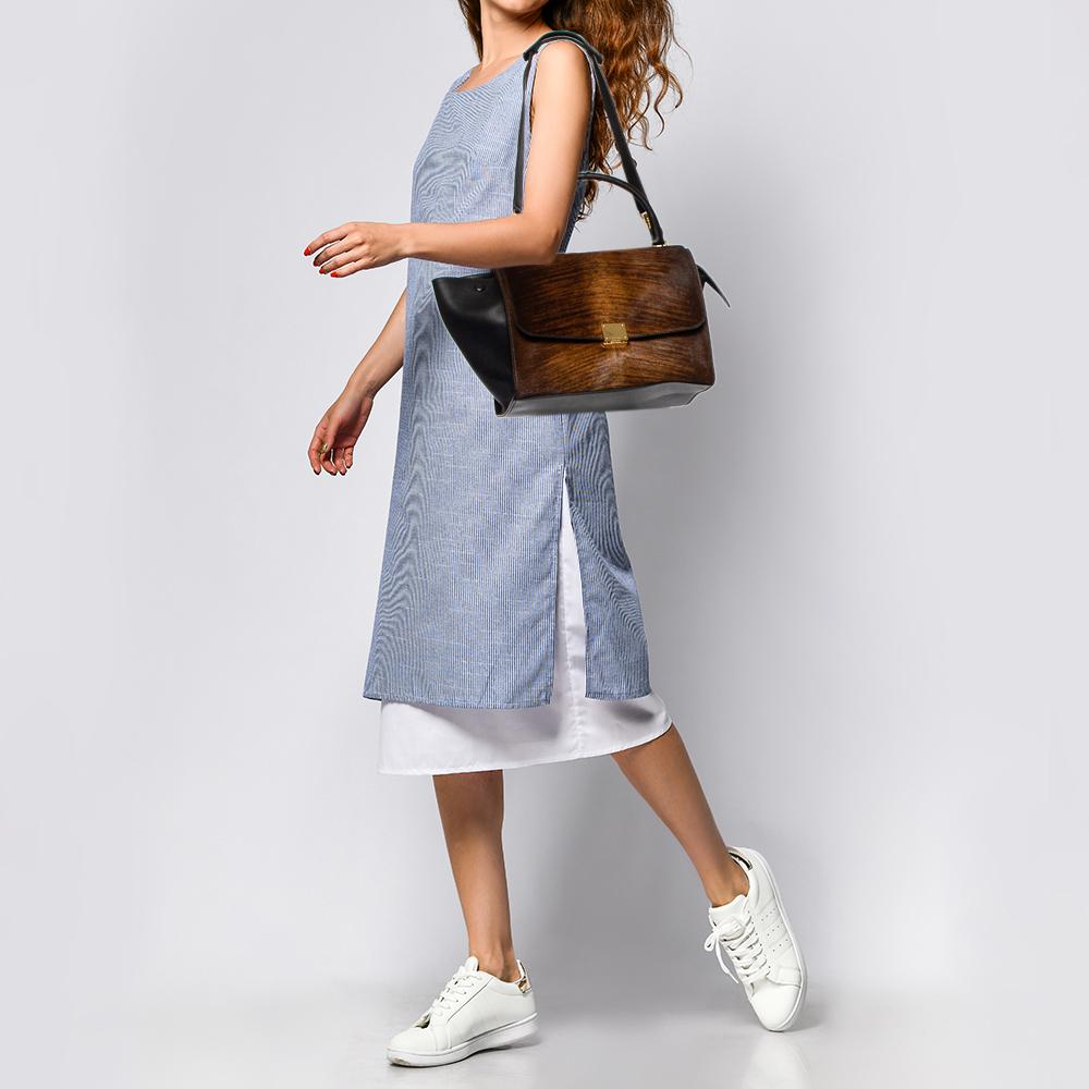 Bolso Trapecio Mediano de Asa Superior de Piel y Pelo de Becerro Marrón/Negro Celine en Bueno Estado en Dubai, Al Qouz 2