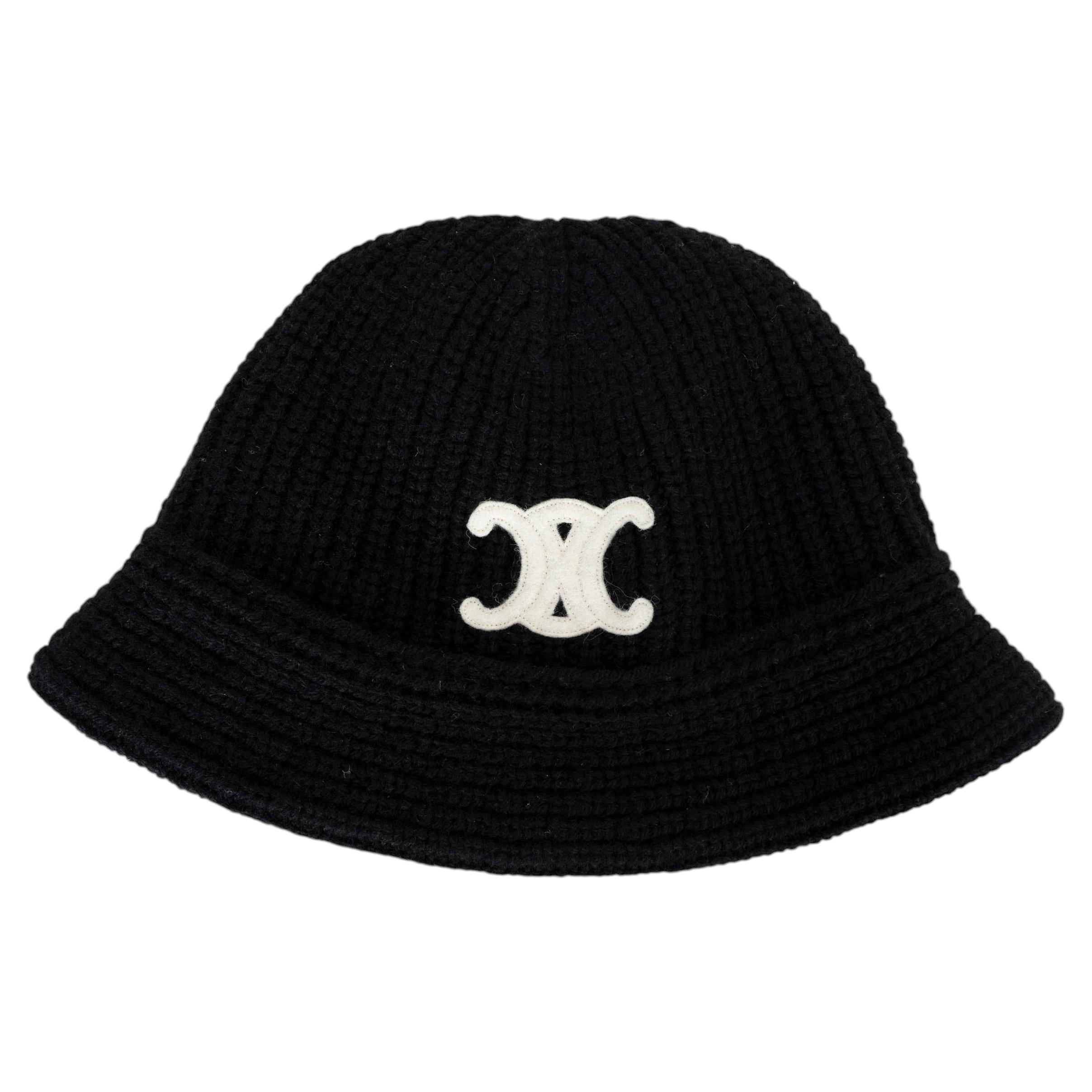 CELINE black cashmere TRIOMPHE CLOCHE BEANIE Hat OS For Sale