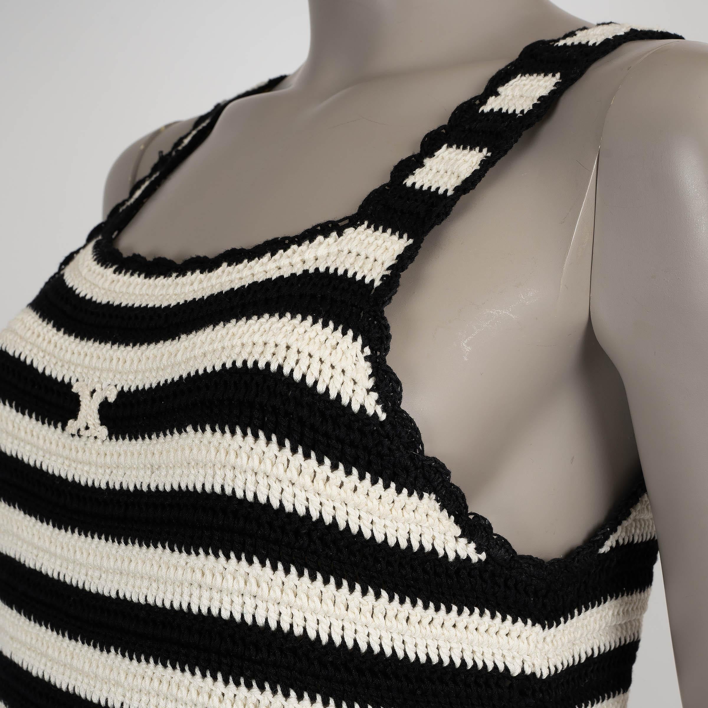 CELINE negro y crema algodón 2024 TRIOMPHE CROCHET MINI Vestido S en venta 1